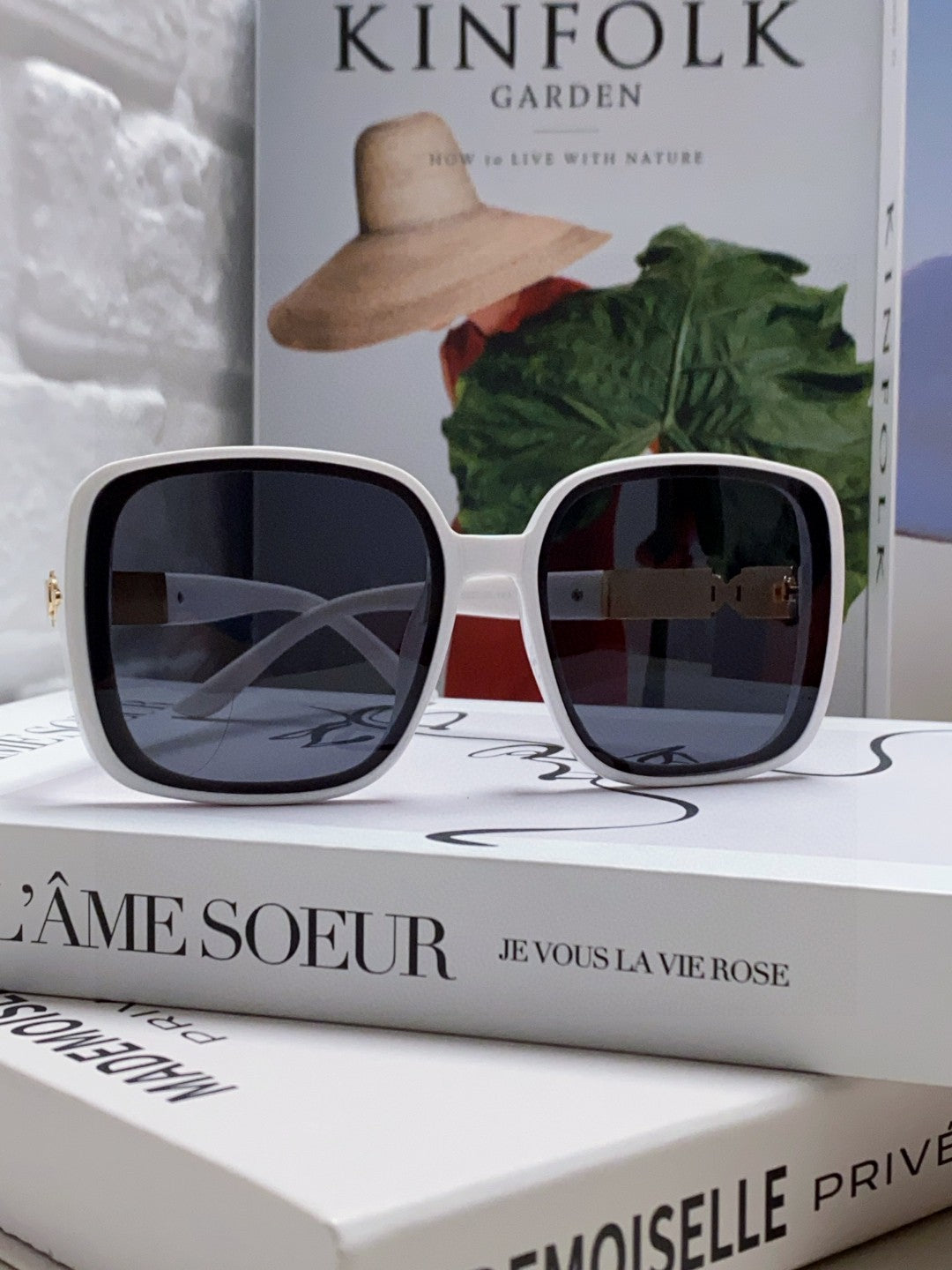 Hermès Polarized Square Black Lens Sunglasses for Women - 358920