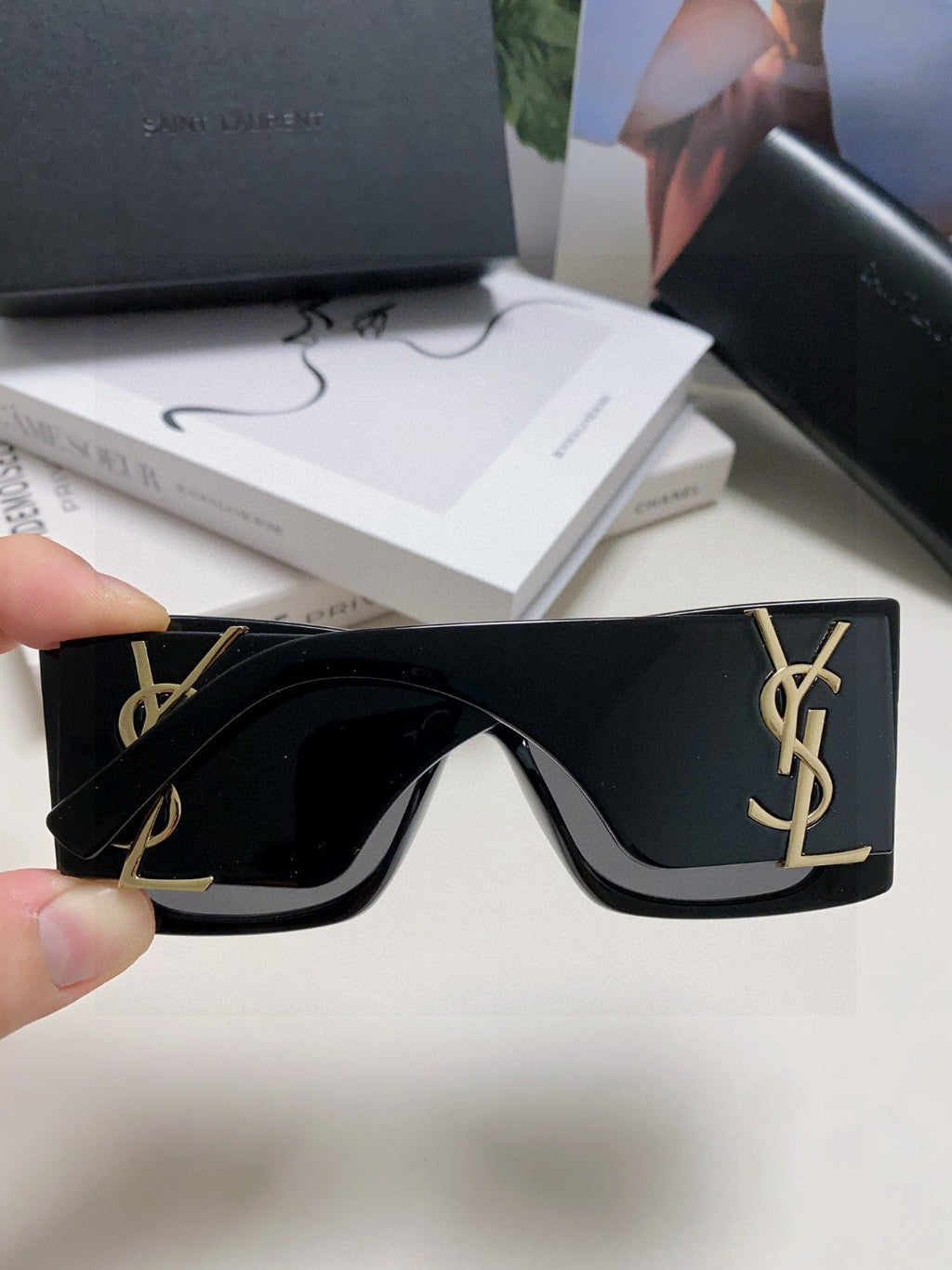 Saint Laurent Fashion Black Lens Sunglasses for Men & Women - 465427 - detail image 4