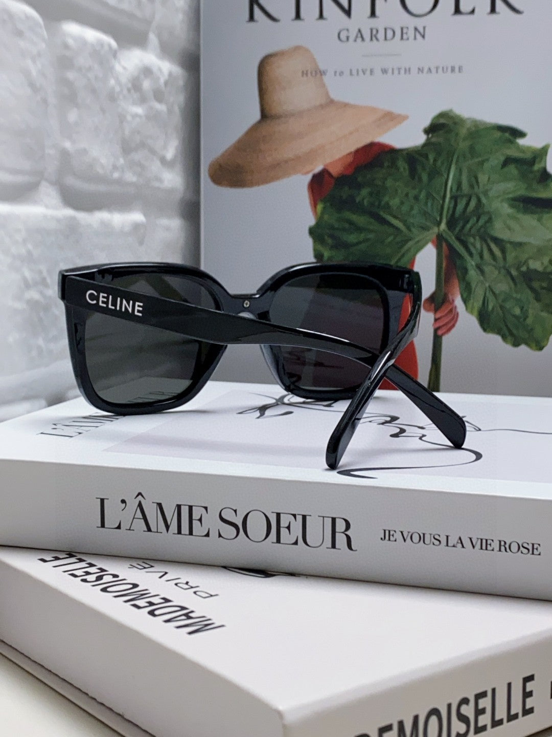Celine Fashion Black Lens Sunglasses for Men & Women - 486942 - detail image 2