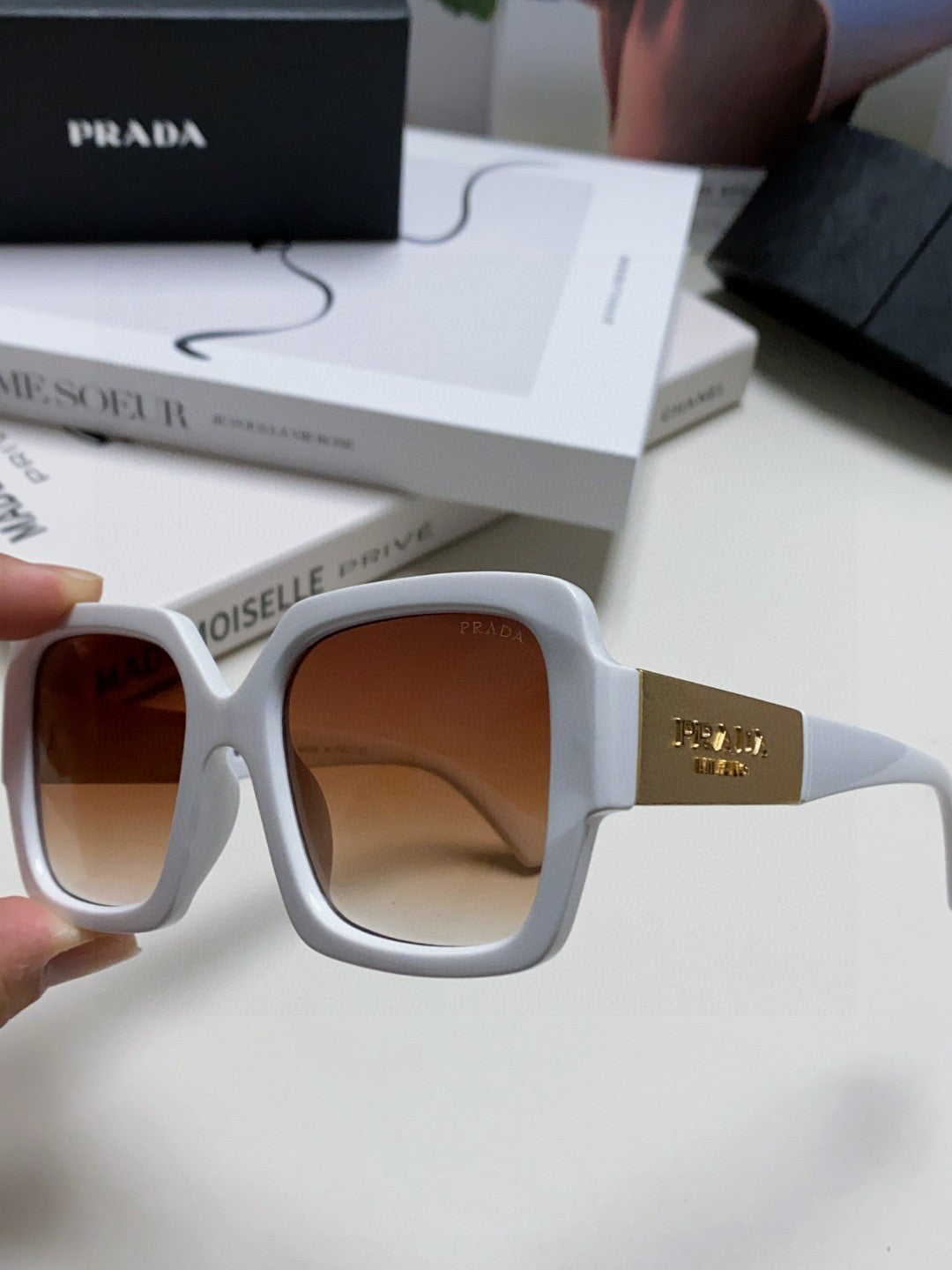Prada Fashion Brown Lens Sunglasses for Men & Women - 487118 - detail image 5
