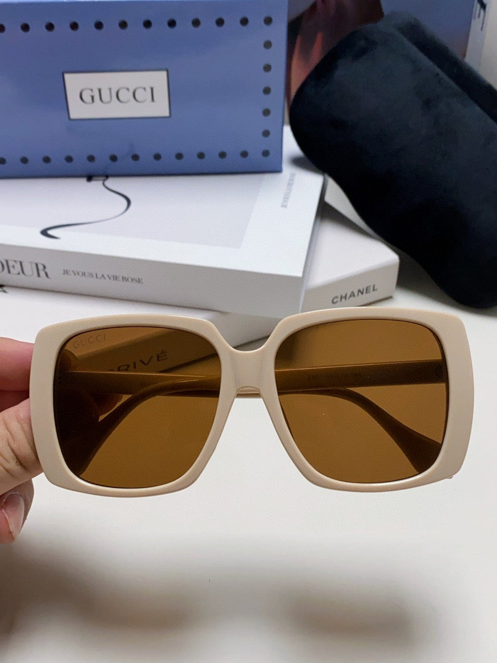 Gucci Oversized Brown Lens Sunglasses for Women - 997557 - detail image 3