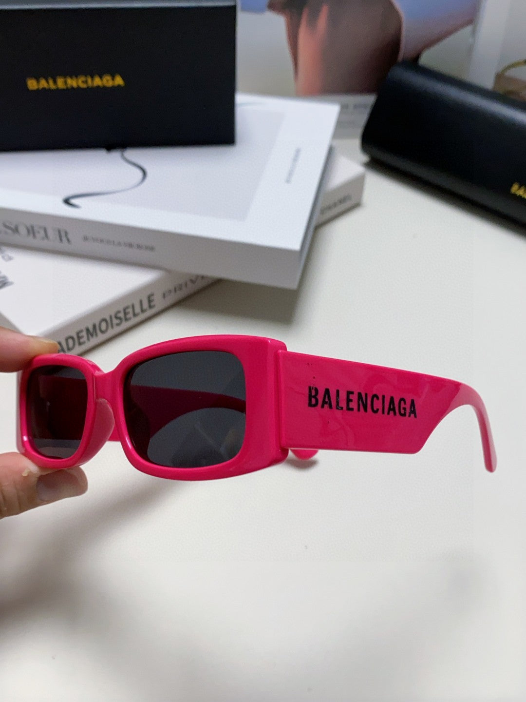 Balenciaga Fashion Purple Lens Sunglasses for Men & Women - detail image 5