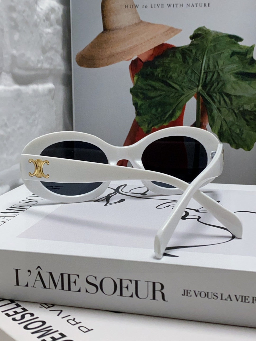 Celine CL40194 Fashion Blue Lens Sunglasses for Men & Women - detail image 4