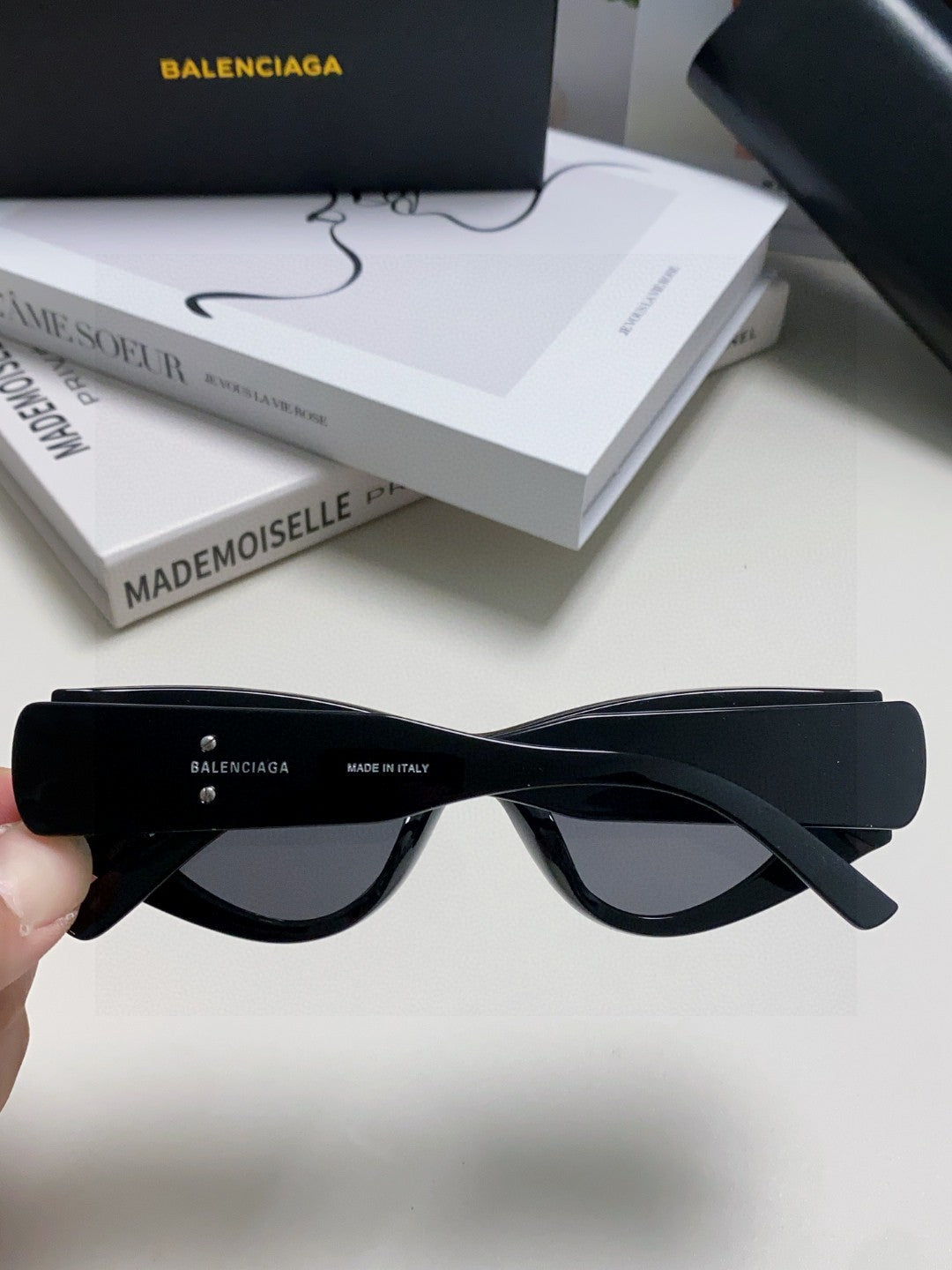 Balenciaga Polarized Cat-Eye Orange Lens Sunglasses for Men & Women - 449635 - detail image 6
