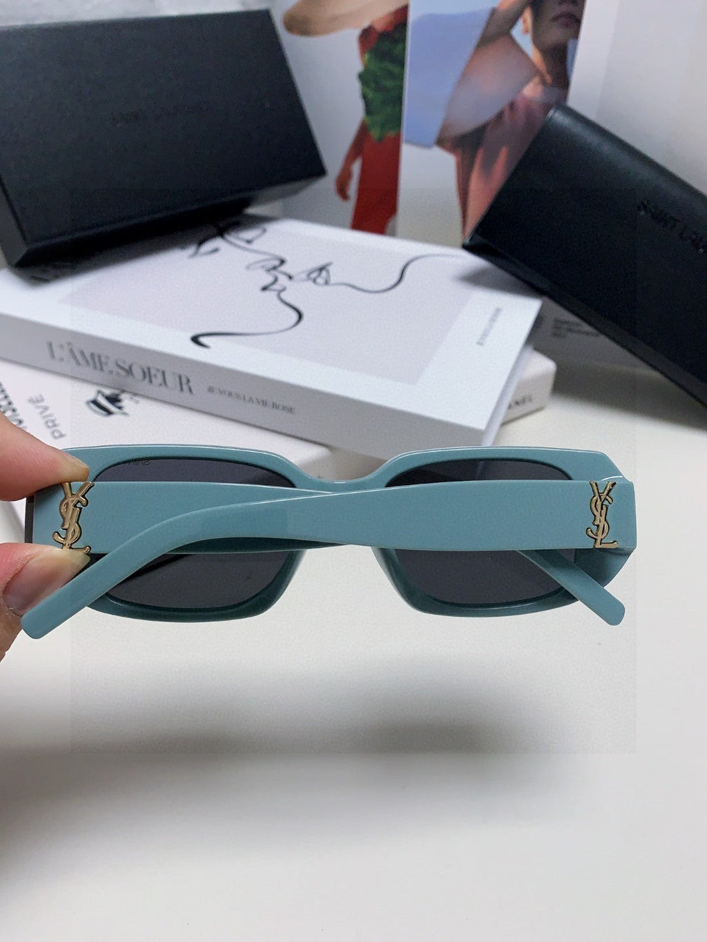 Saint Laurent Blue-Light Cat-Eye Black Lens Sunglasses for Men & Wome - 415553 - detail image 3