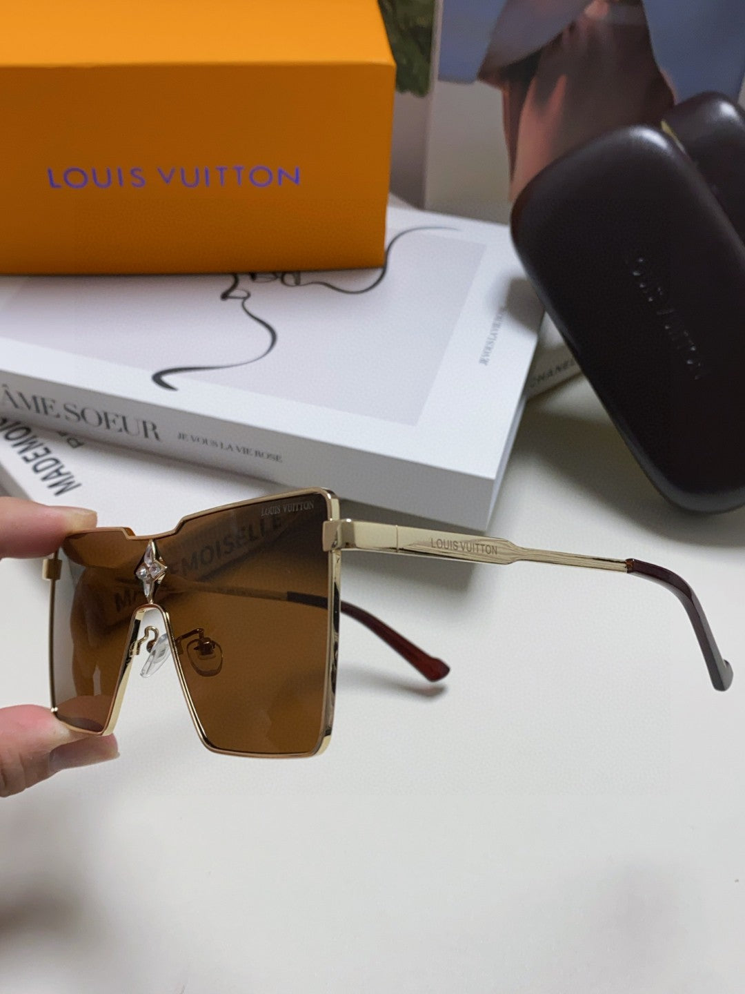 Louis Vuitton Z1700U Metal Fashion Brown Lens Sunglasses for Men & Wo - 448628 - detail image 5
