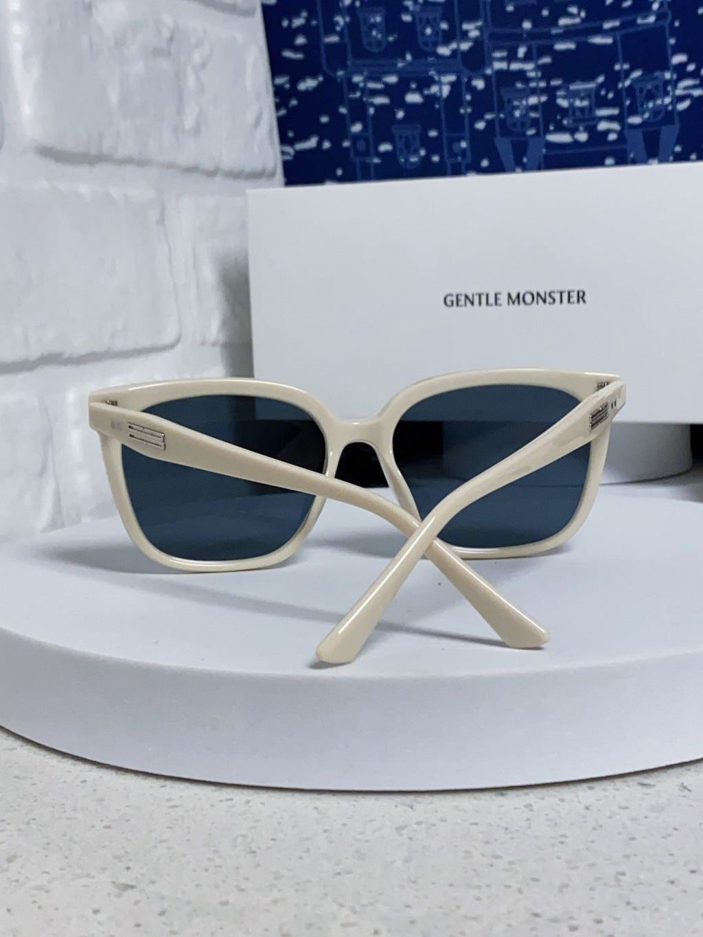 Gentle Monster PALETTE Fashion Black Lens Sunglasses for Men & Women - 399395 - detail image 3