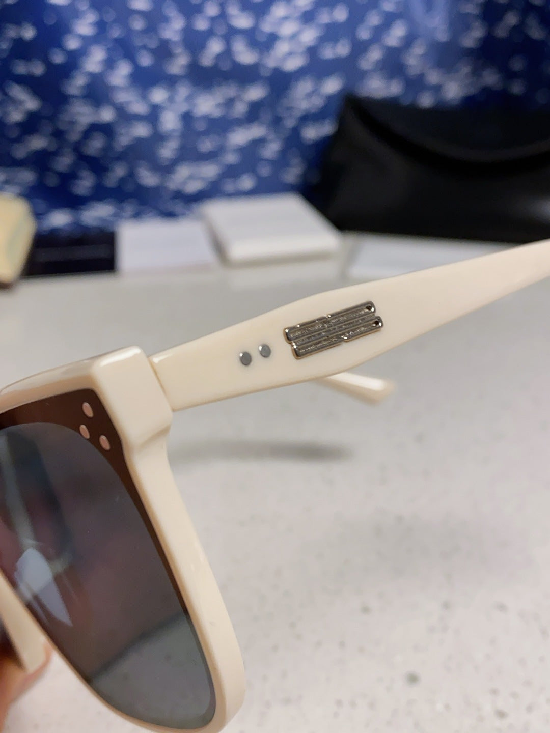 Gentle Monster PALETTE Fashion Black Lens Sunglasses for Men & Women - 158657 - detail image 7
