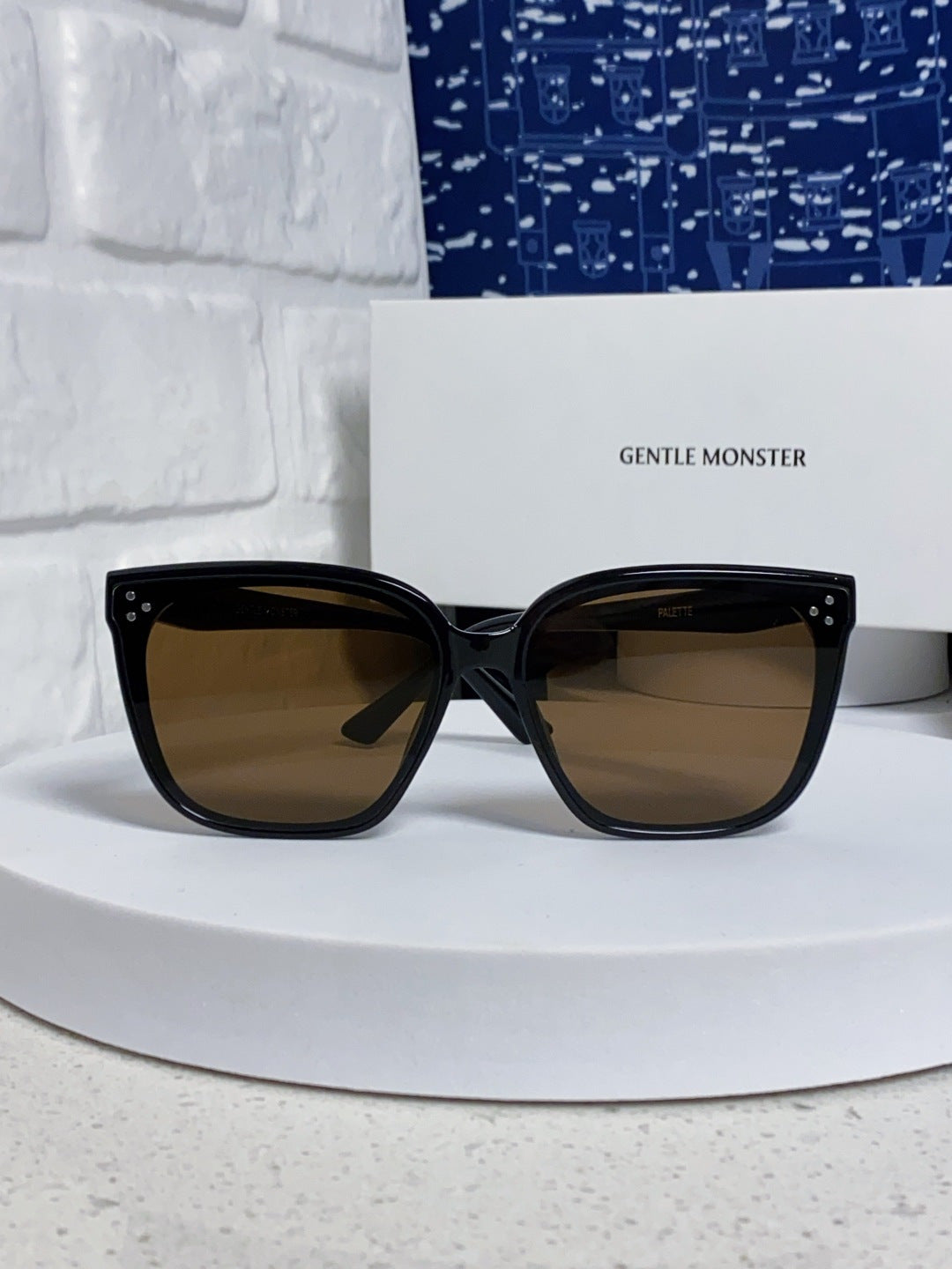 Gentle Monster PALETTE Fashion Black Lens Sunglasses for Men & Women - 158659 - detail image 2
