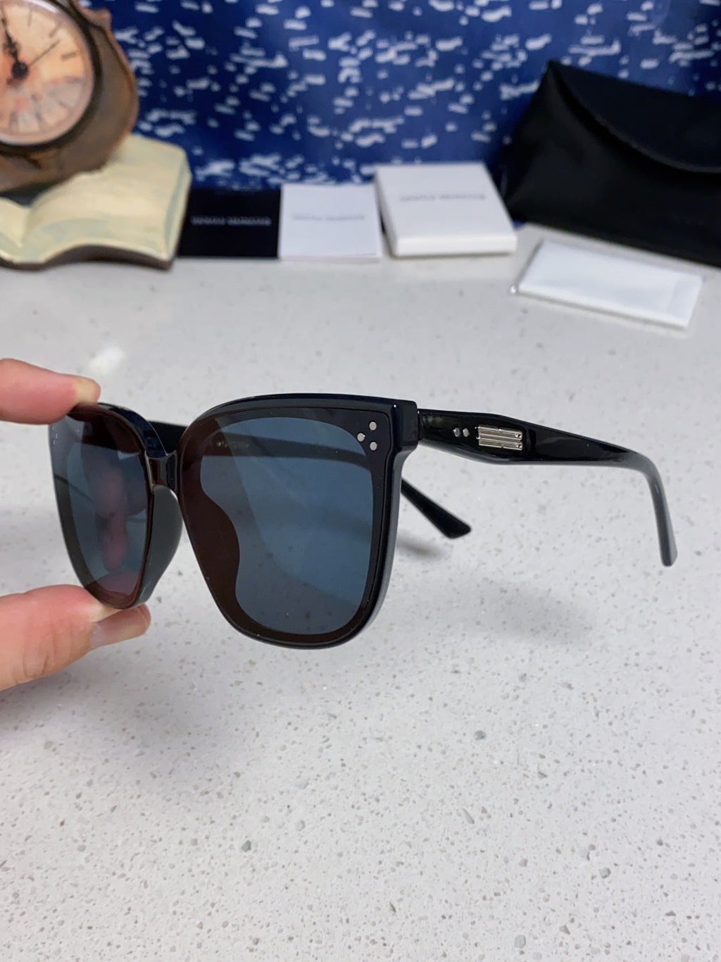 Gentle Monster PALETTE Fashion Black Lens Sunglasses for Men & Women - 158660 - detail image 7