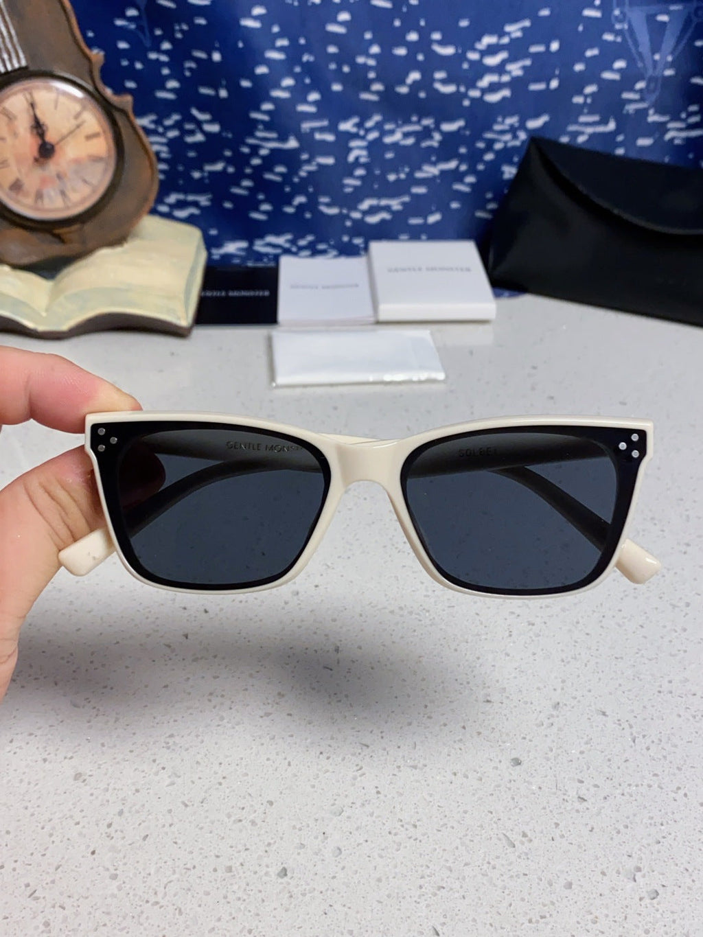 Gentle Monster SOLBEI Metal Fashion Blue Lens Sunglasses for Women - detail image 4