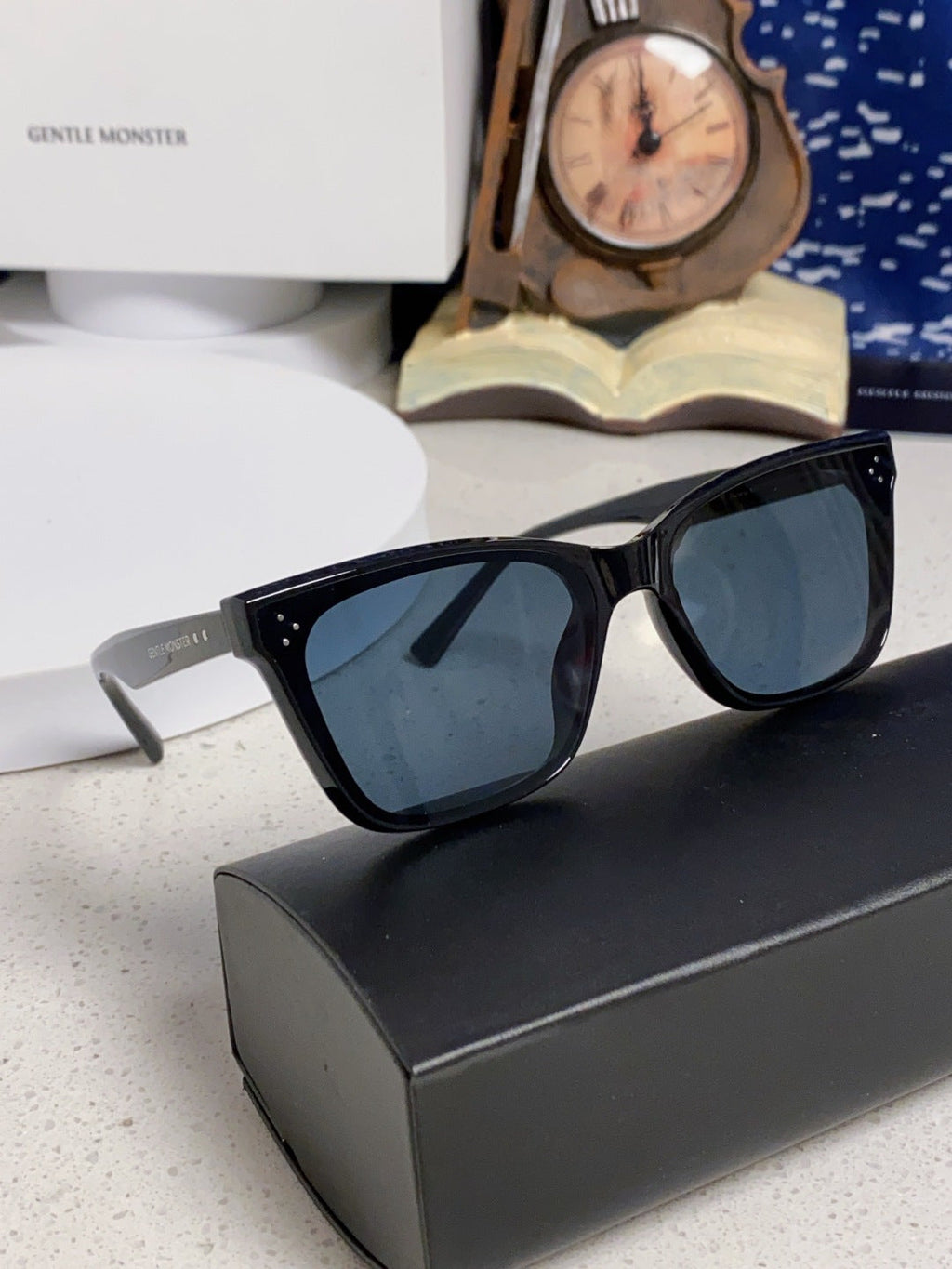 Gentle Monster SOLBEI Metal Fashion Black Lens Sunglasses for Women - detail image 10