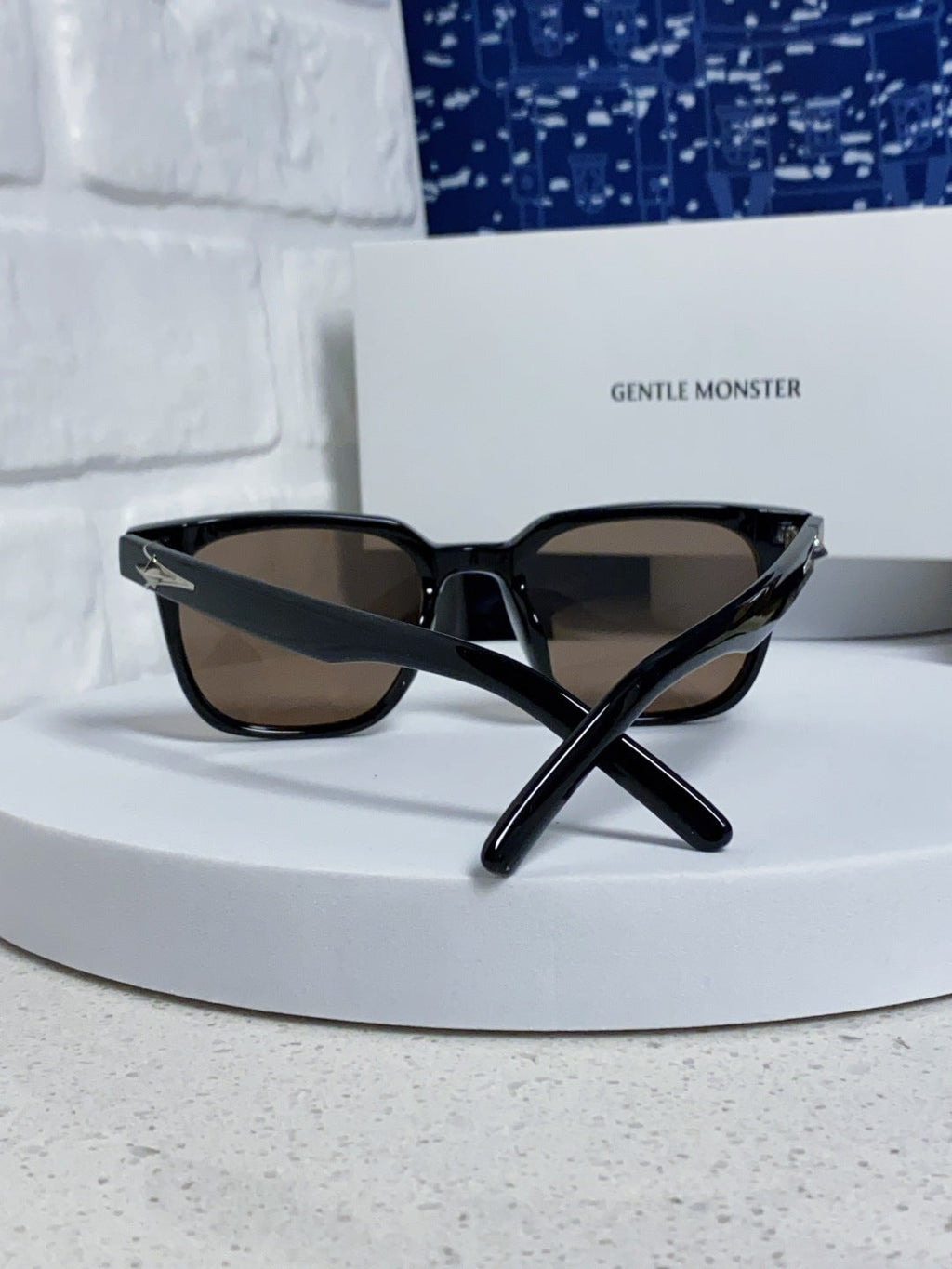 Gentle Monster TR1076 Fashion Brown Lens Sunglasses for Men & Women - detail image 3