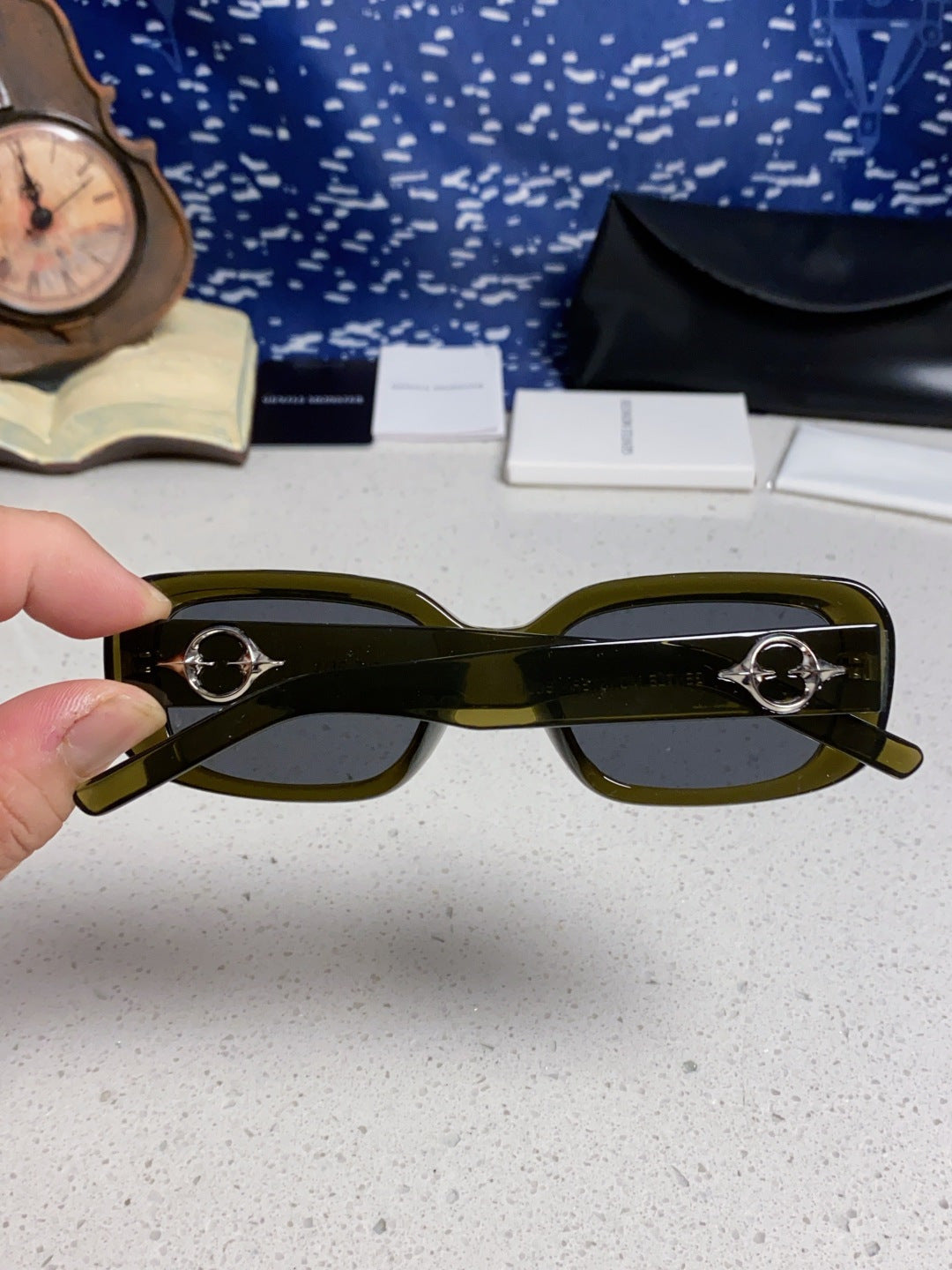 Gentle Monster THE Polarized Square Black Lens Sunglasses for Men & W - 466400 - detail image 5