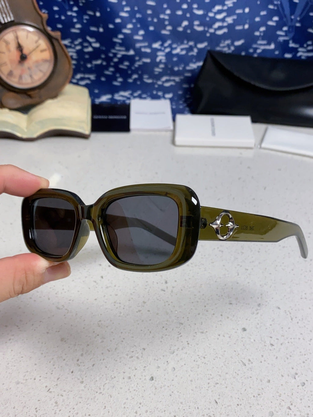 Gentle Monster THE Polarized Square Black Lens Sunglasses for Men & W - 466400 - detail image 6
