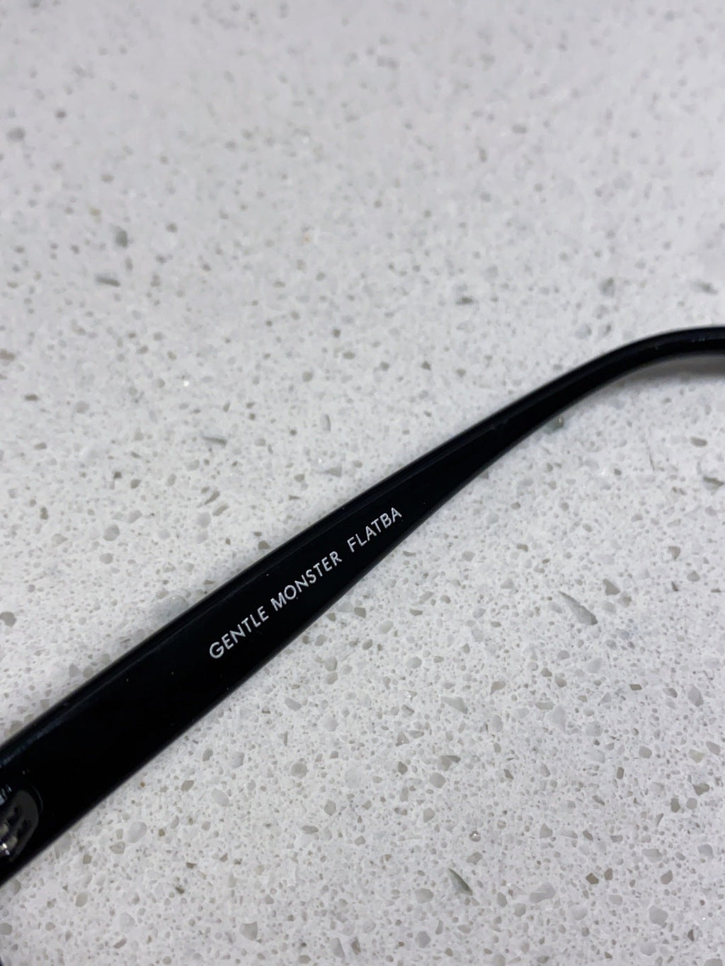 Gentle Monster TR1080 Polarized Cat-Eye Red Lens Sunglasses for Men & Women - detail image 8