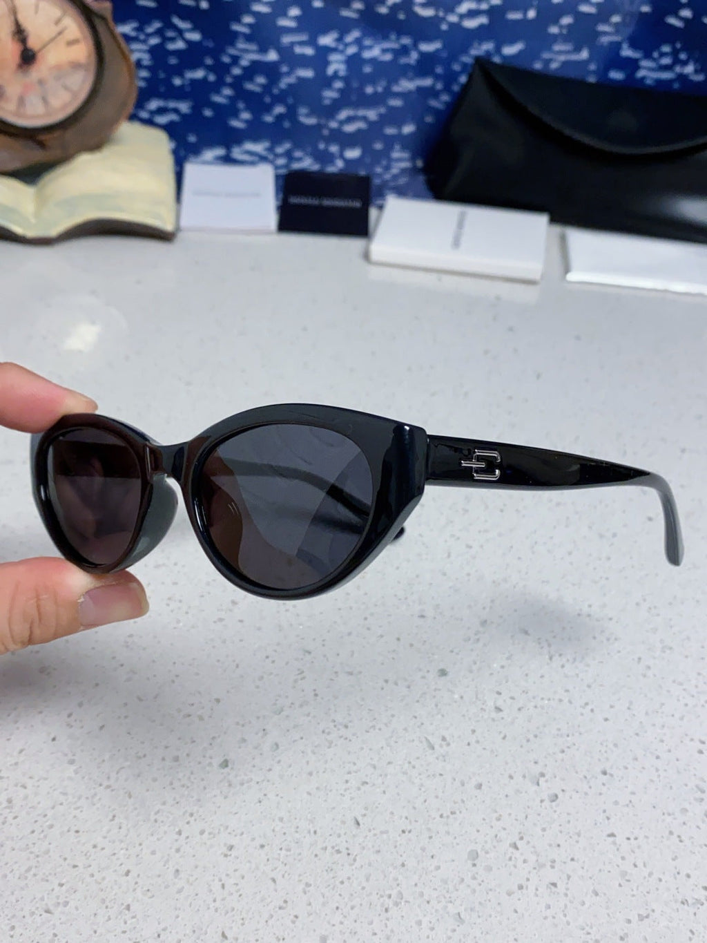 Gentle Monster TR1080 Polarized Cat-Eye Black Lens Sunglasses for Men - 358909 - detail image 6