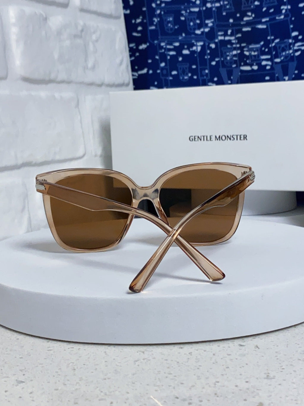 Gentle Monster LAROSA Square Brown Lens Sunglasses for Men & Women - 358882 - detail image 3