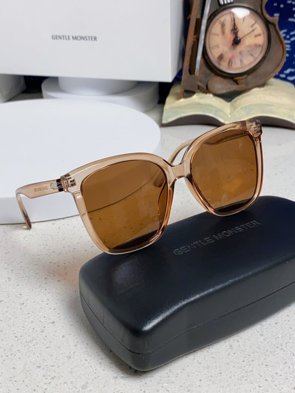 Gentle Monster LAROSA Square Brown Lens Sunglasses for Men & Women - 358882 - detail image 10