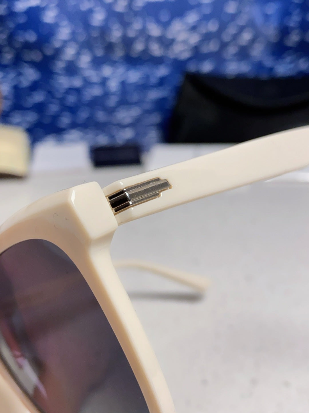 Gentle Monster LAROSA Square Blue Lens Sunglasses for Men & Women - detail image 7