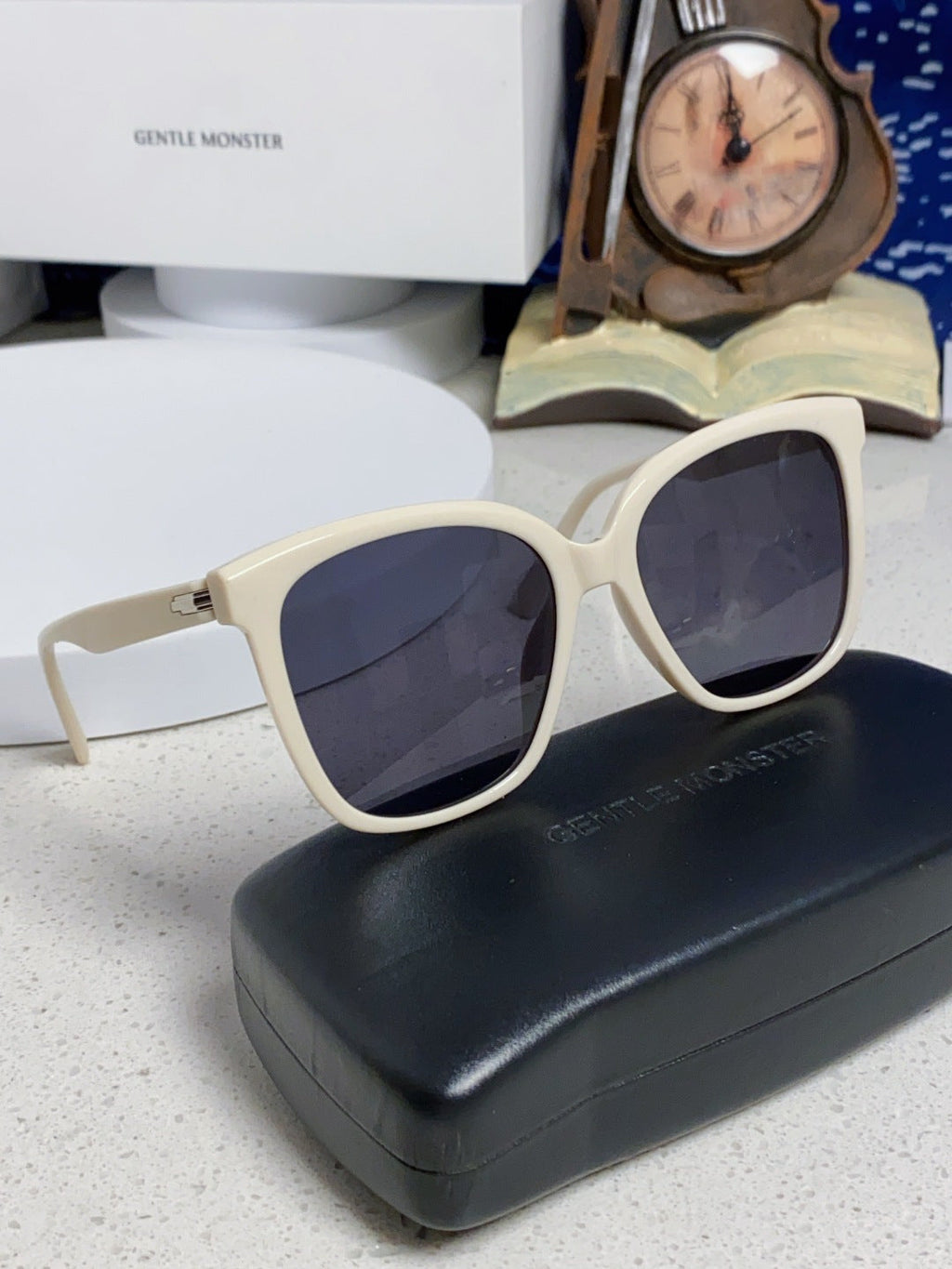 Gentle Monster LAROSA Square Blue Lens Sunglasses for Men & Women - 358884 - detail image 10