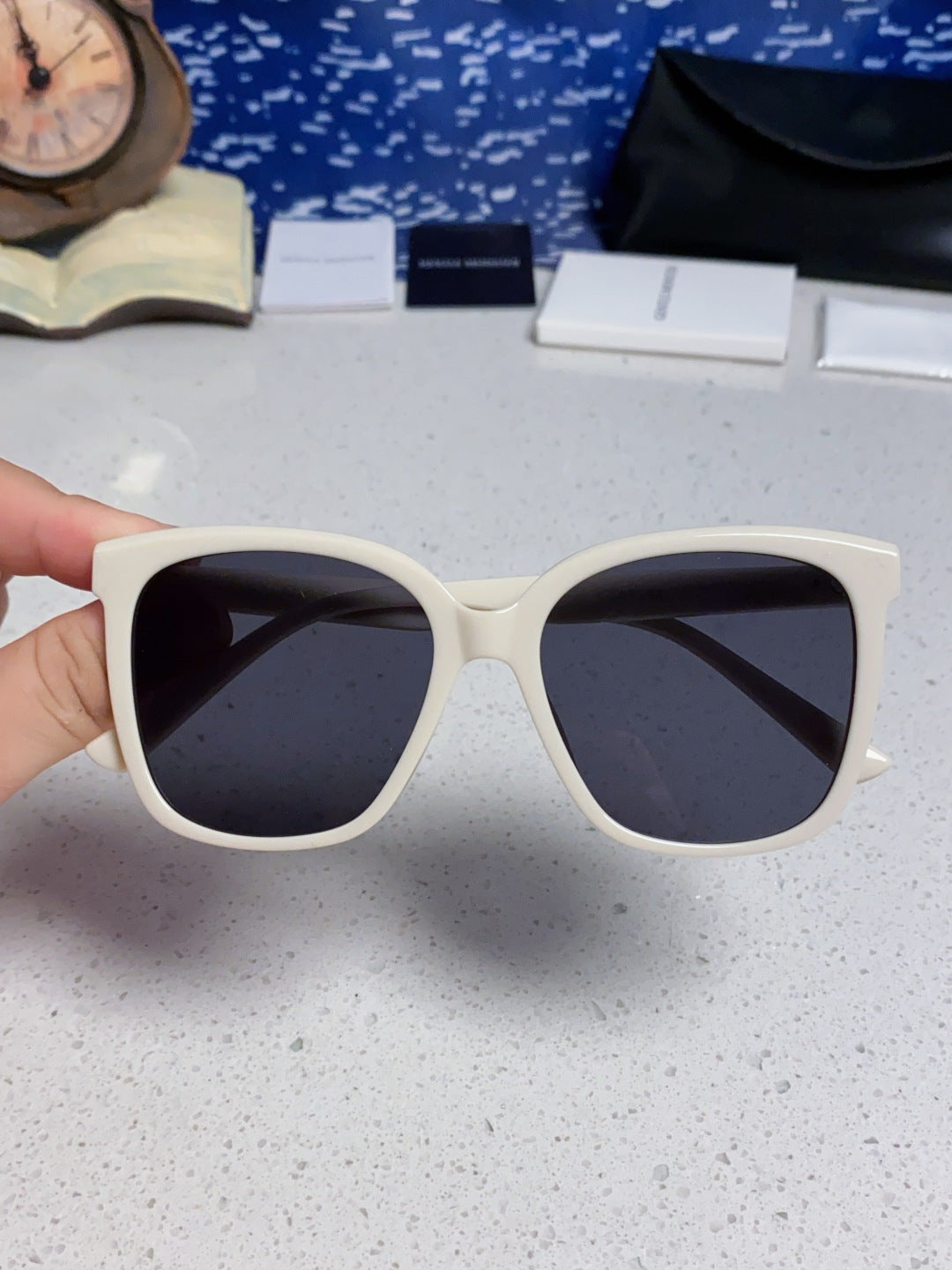 Gentle Monster LAROSA Square Blue Lens Sunglasses for Men & Women - detail image 4