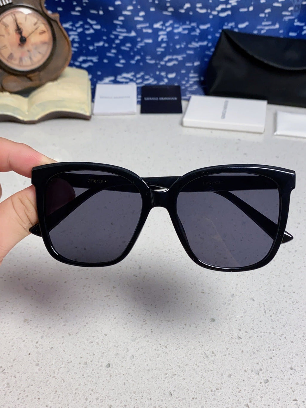 Gentle Monster LAROSA Square Black Lens Sunglasses for Men & Women - 358885 - detail image 5