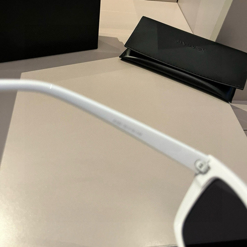 Saint Laurent Fashion Silver Lens Sunglasses for Men & Women - 415550 - detail image 7