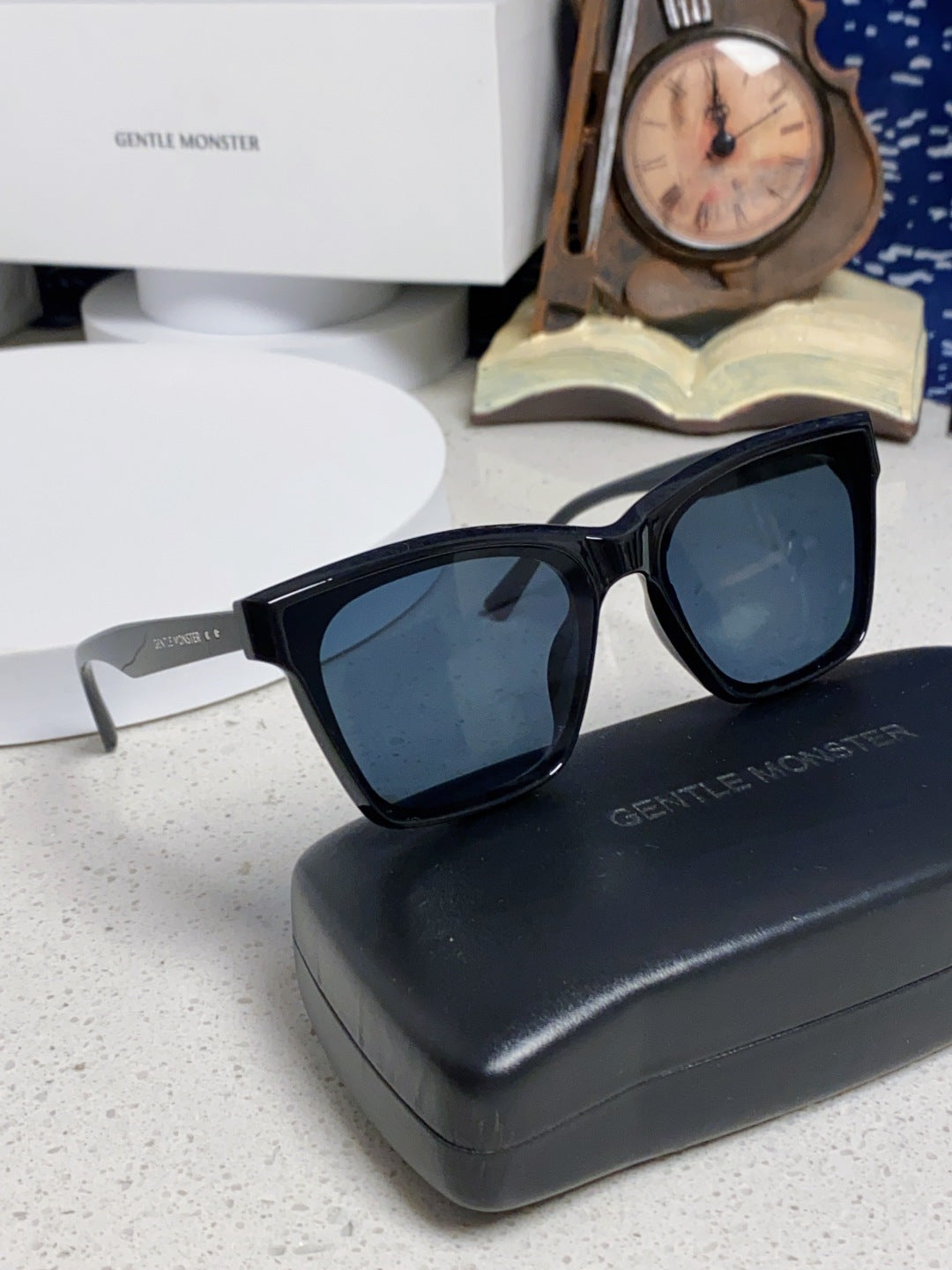 Gentle Monster GEGEN Square Black Lens Sunglasses for Men & Women - detail image 10