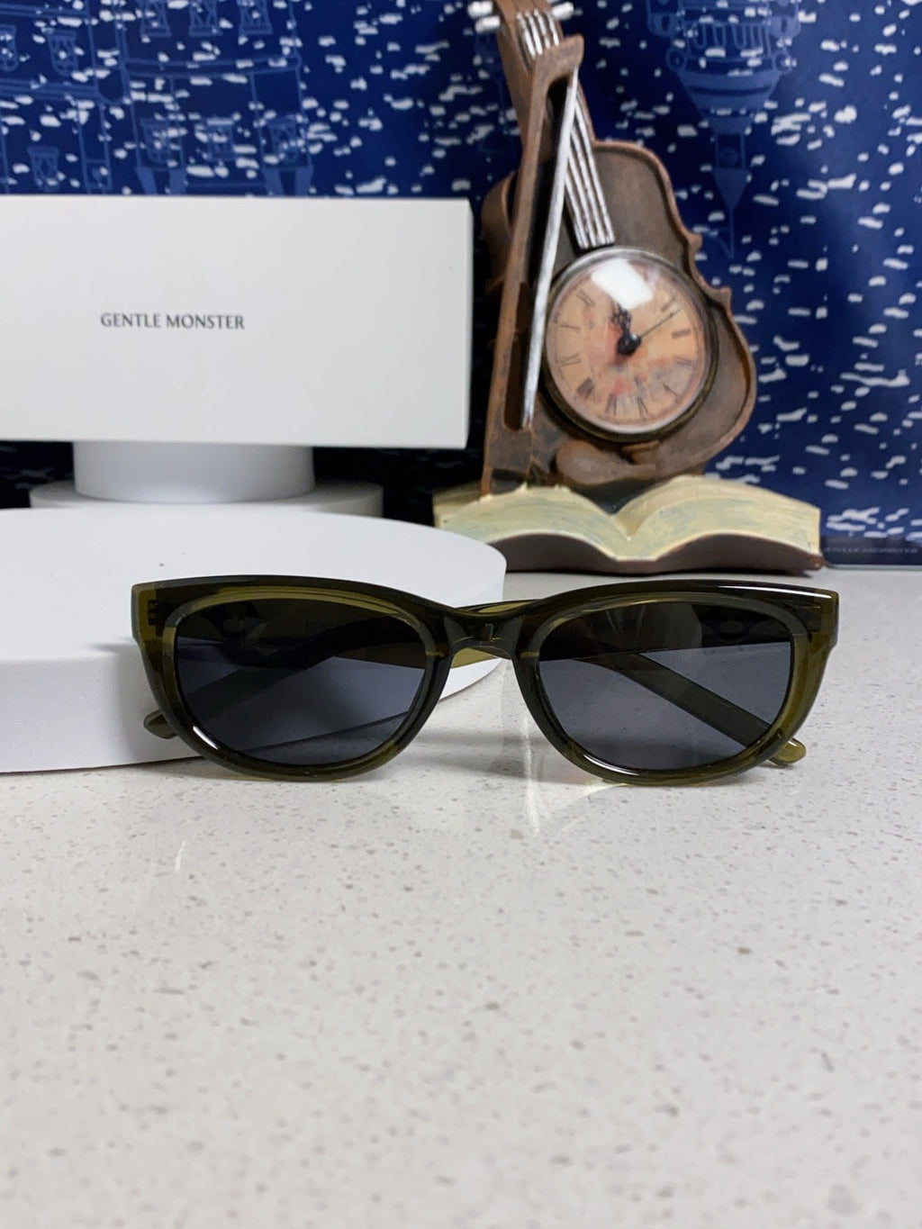 Gentle Monster MONOCHROME Round Black Lens Sunglasses for Women - 158663 - detail image 9