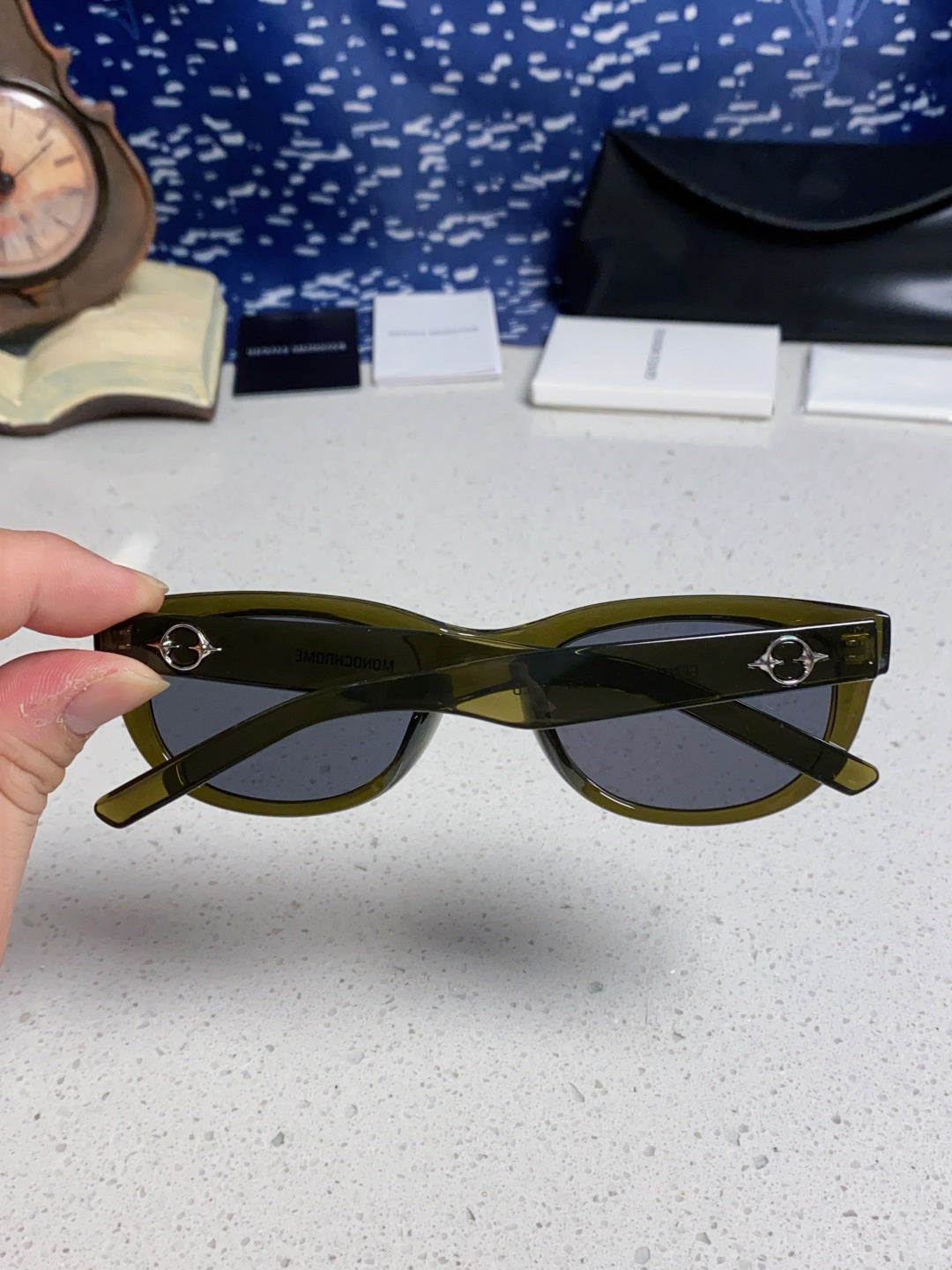 Gentle Monster MONOCHROME Round Black Lens Sunglasses for Women - detail image 5