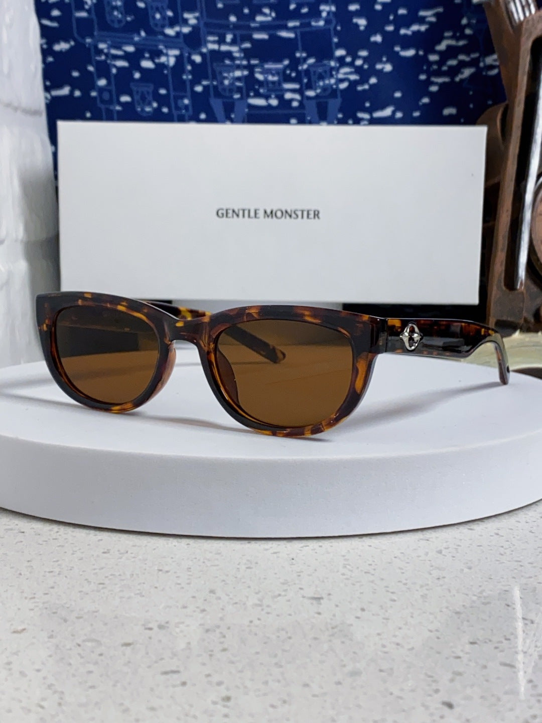 Gentle Monster MONOCHROME Round Brown Lens Sunglasses for Women - 399402