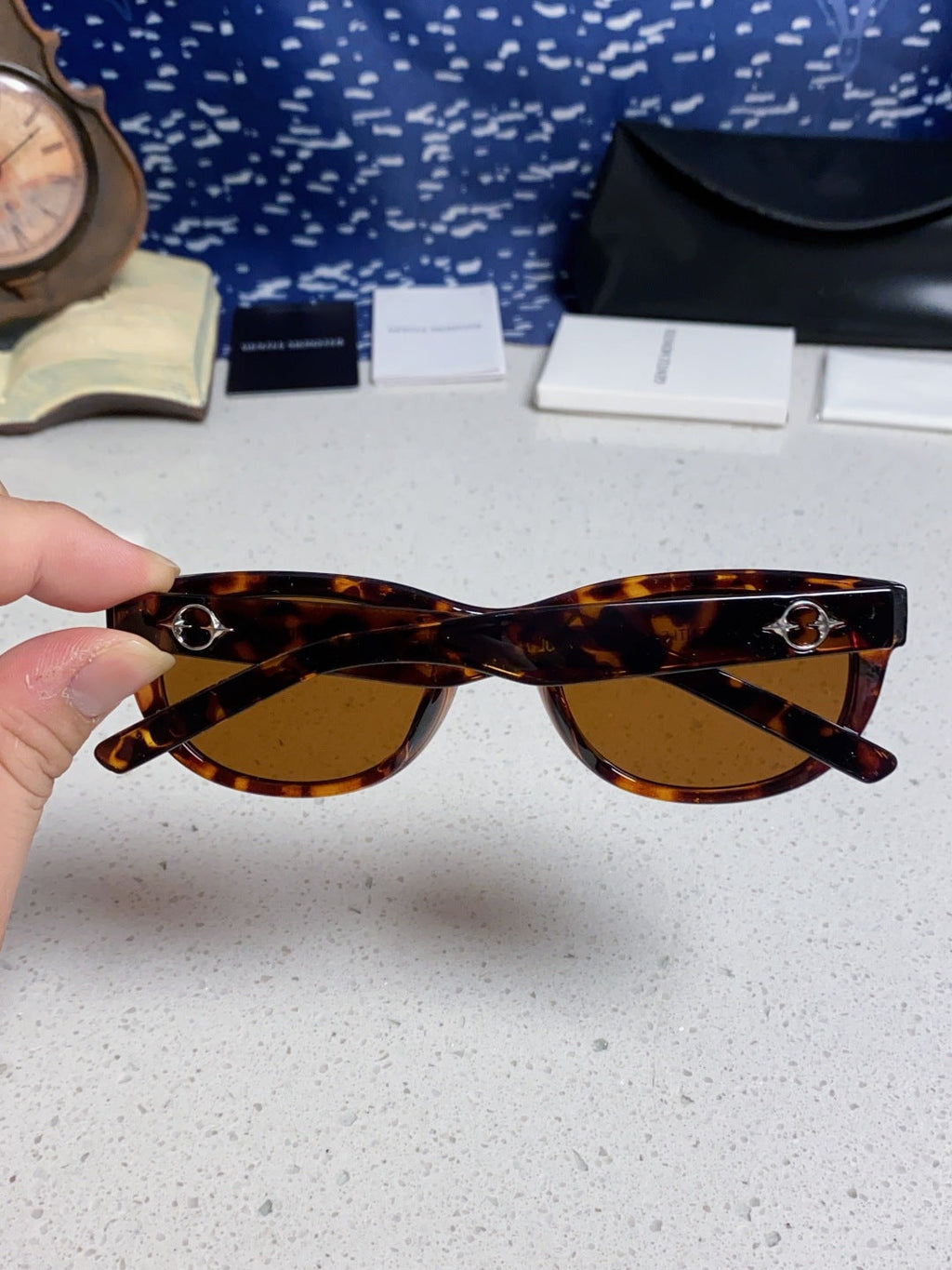 Gentle Monster MONOCHROME Round Brown Lens Sunglasses for Women - 158664 - detail image 5