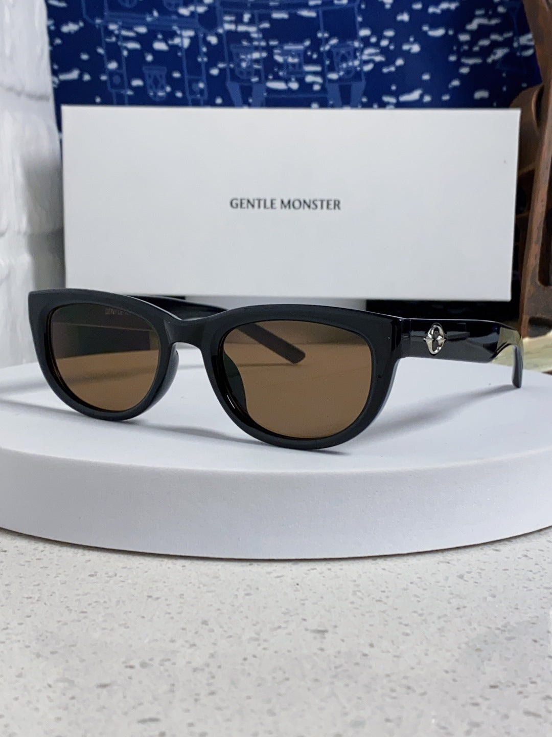 Gentle Monster MONOCHROME Round Brown Lens Sunglasses for Women - 158665