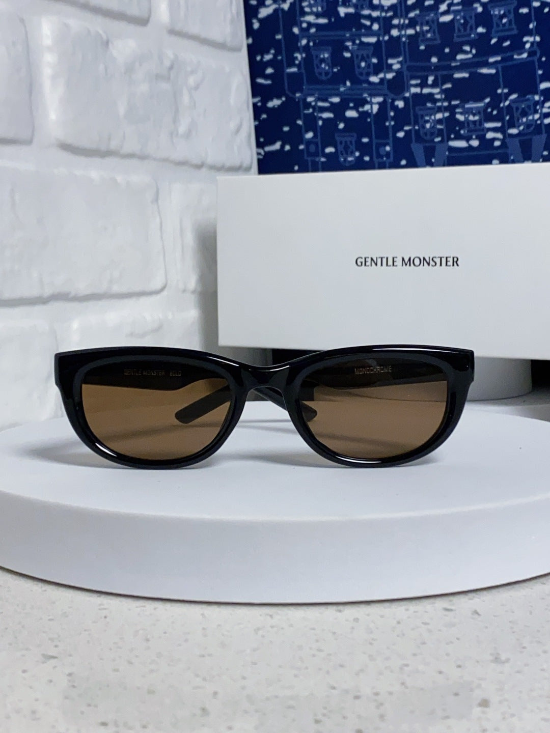 Gentle Monster MONOCHROME Round Brown Lens Sunglasses for Women - 158665 - detail image 2