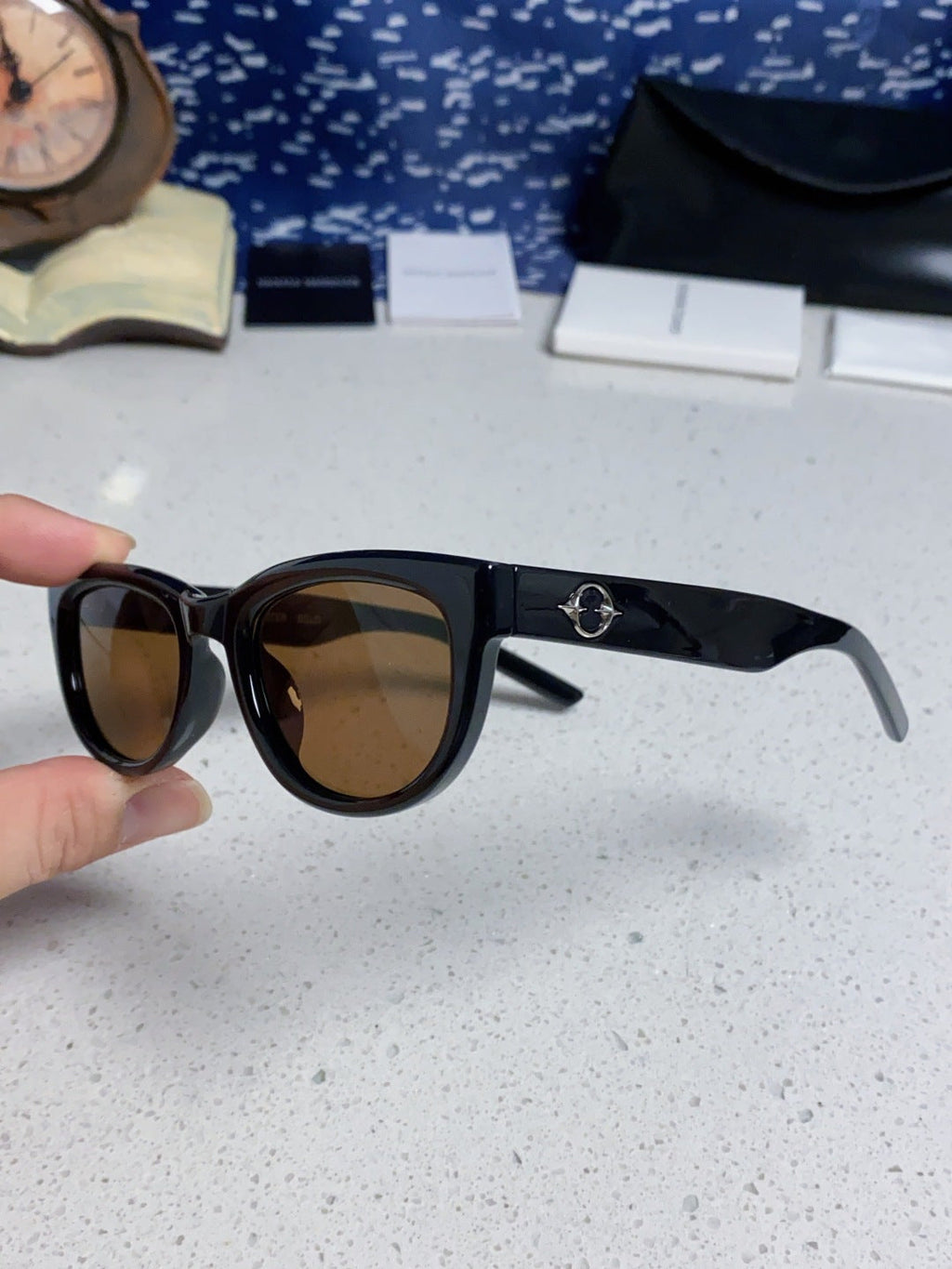 Gentle Monster MONOCHROME Round Brown Lens Sunglasses for Women - 158665 - detail image 6