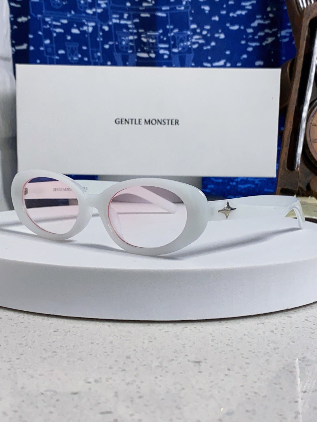 Gentle Monster BANDON Round Silver Lens Sunglasses for Men & Women - 449972