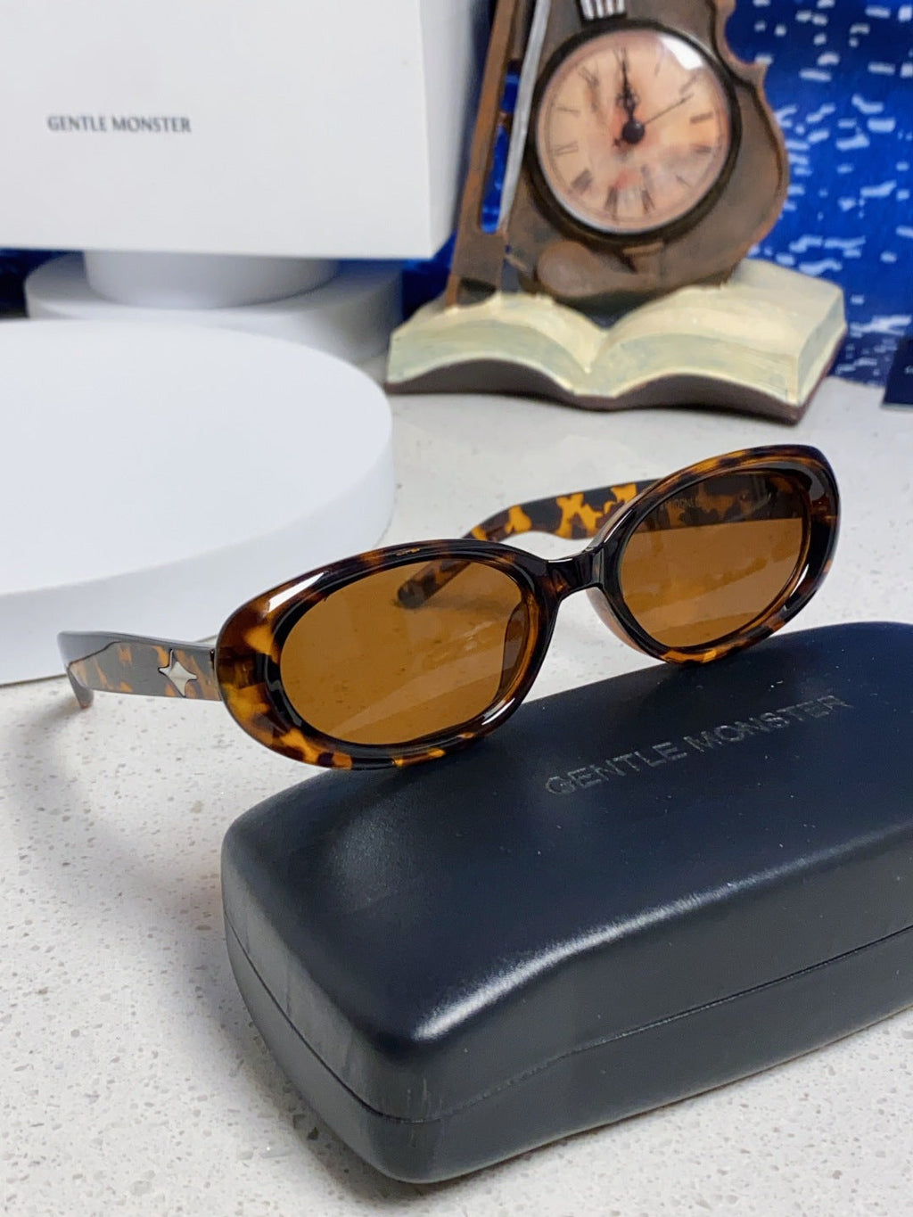 Gentle Monster BANDON Round Brown Lens Sunglasses for Men & Women - 416464 - detail image 10