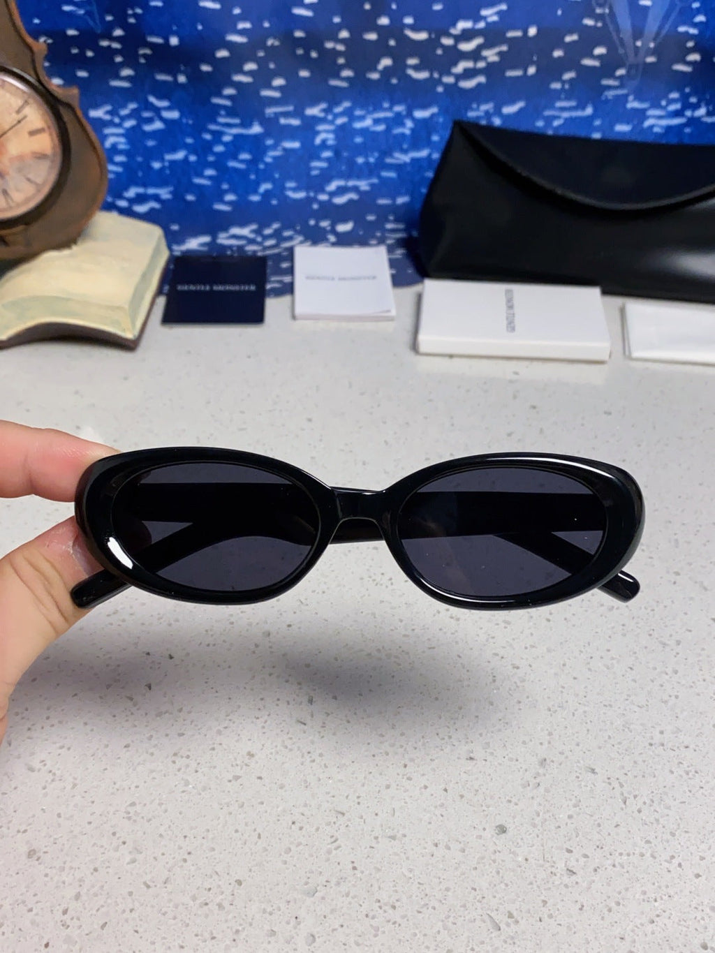Gentle Monster BANDON Round Silver Lens Sunglasses for Men & Women - detail image 4