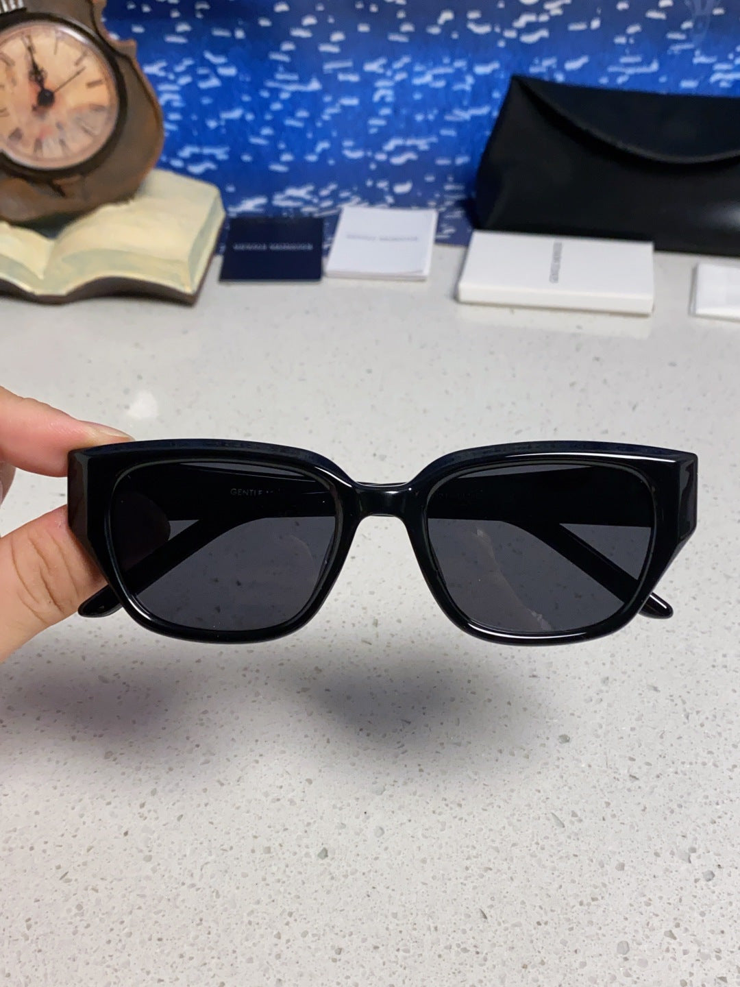 Gentle Monster TR1088 Square Black Lens Sunglasses for Women - detail image 4