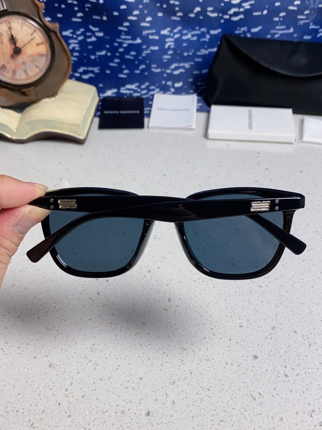 Gentle Monster TAM Polarized Fashion Black Lens Sunglasses for Men - detail image 5