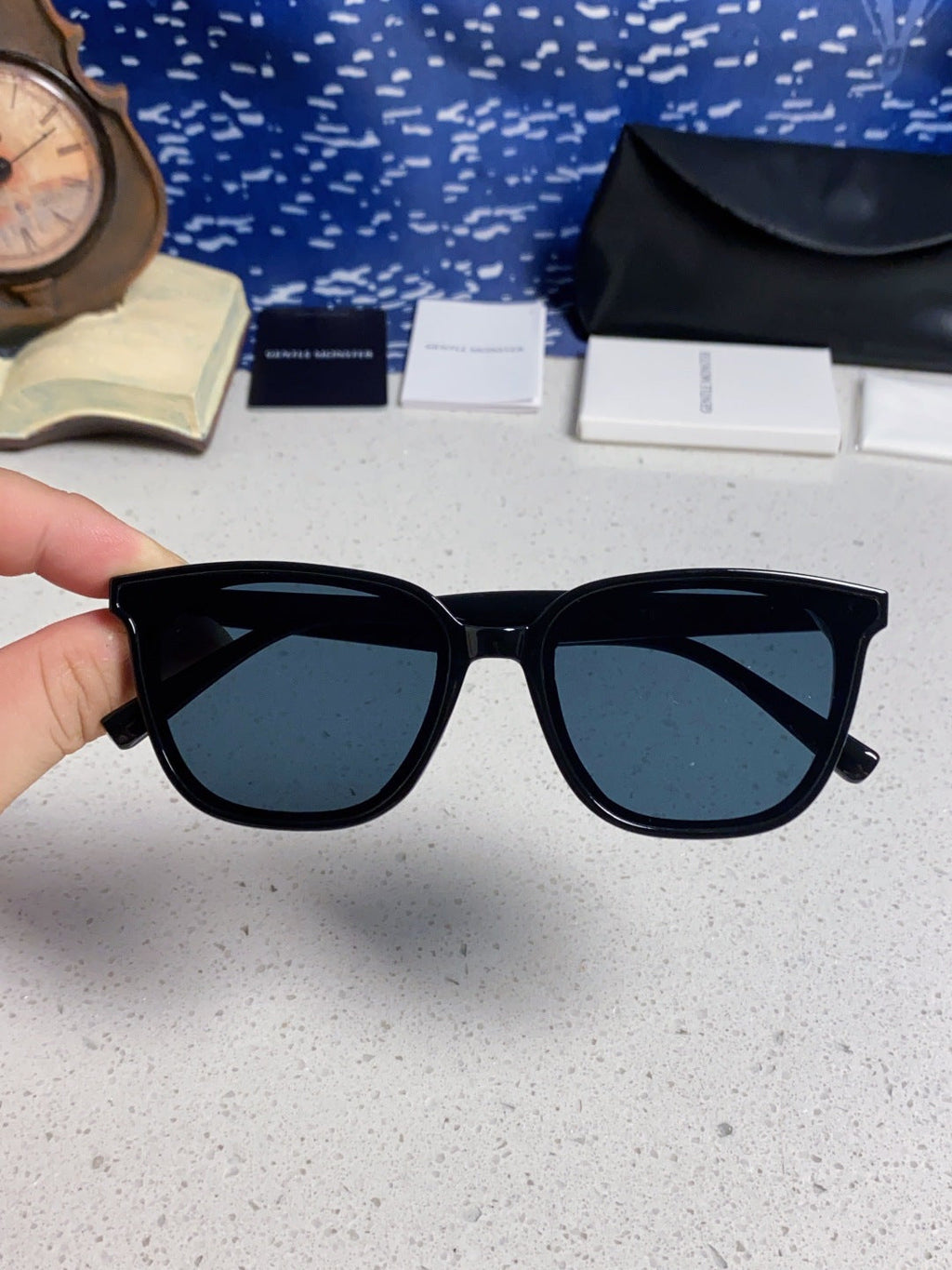 Gentle Monster TAM Polarized Fashion Black Lens Sunglasses for Men - detail image 4