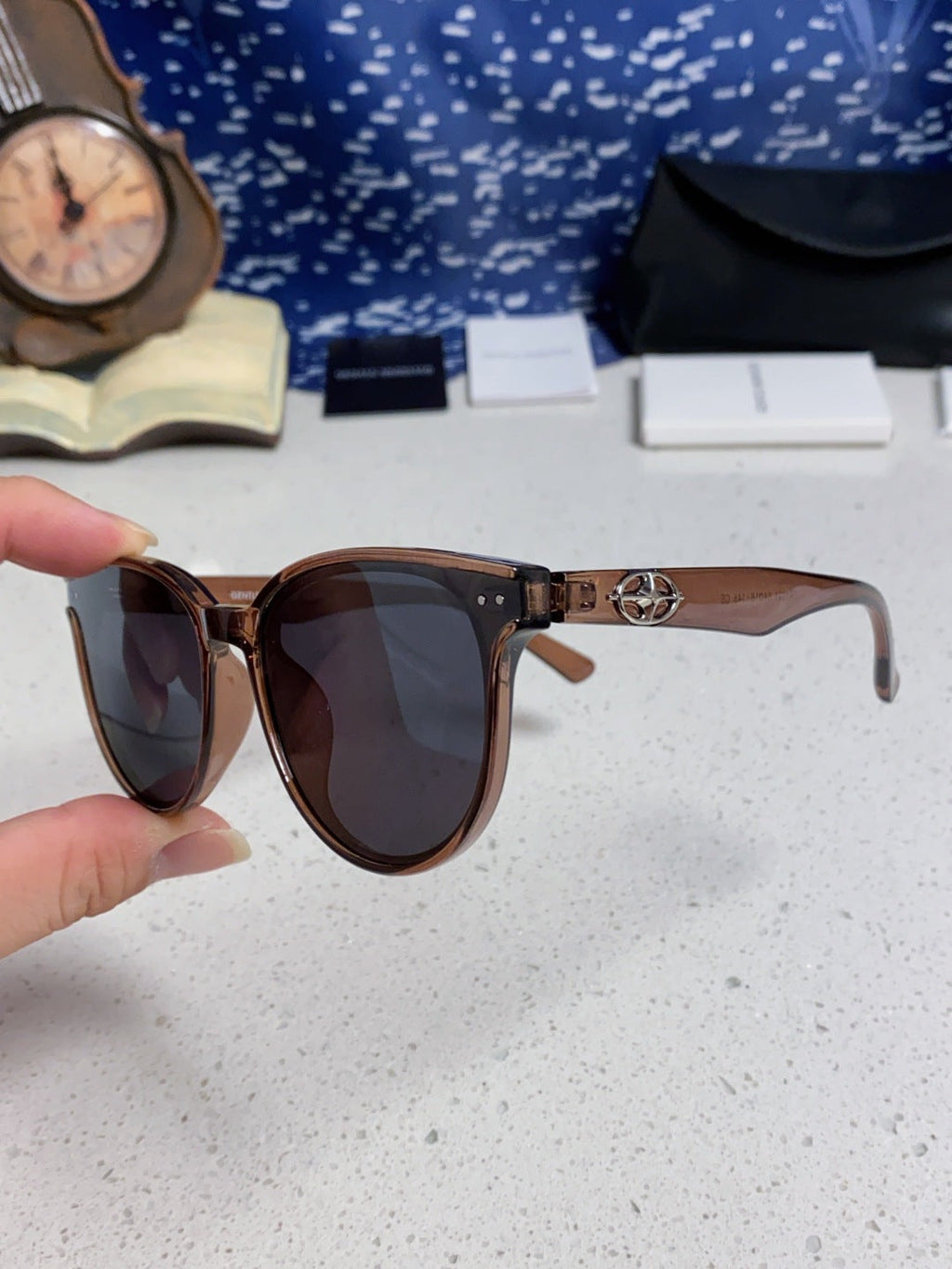 Gentle Monster TR1091 Round Silver Lens Sunglasses for Men & Women - detail image 6