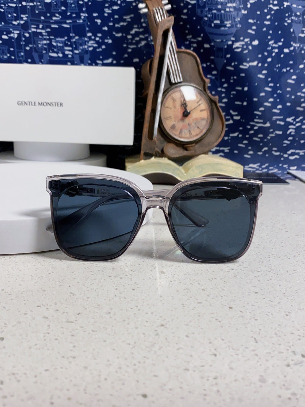 Gentle Monster SWIPE4 Square Black Lens Sunglasses for Men & Women - 487989 - detail image 9