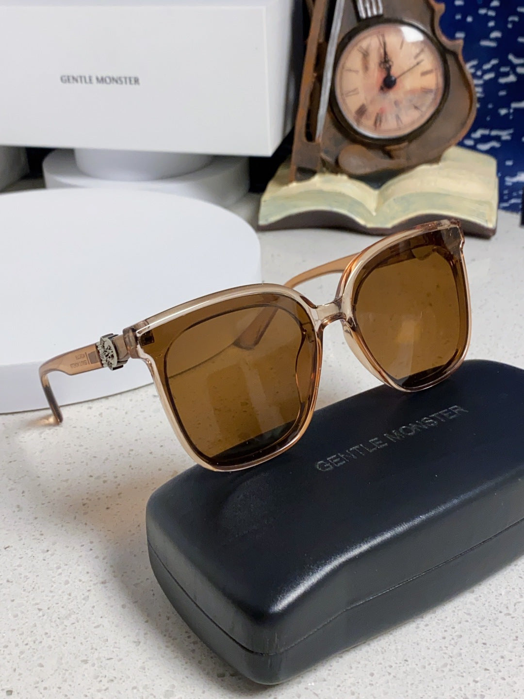 Gentle Monster SWIPE4 Square Brown Lens Sunglasses for Men & Women - 416491 - detail image 10