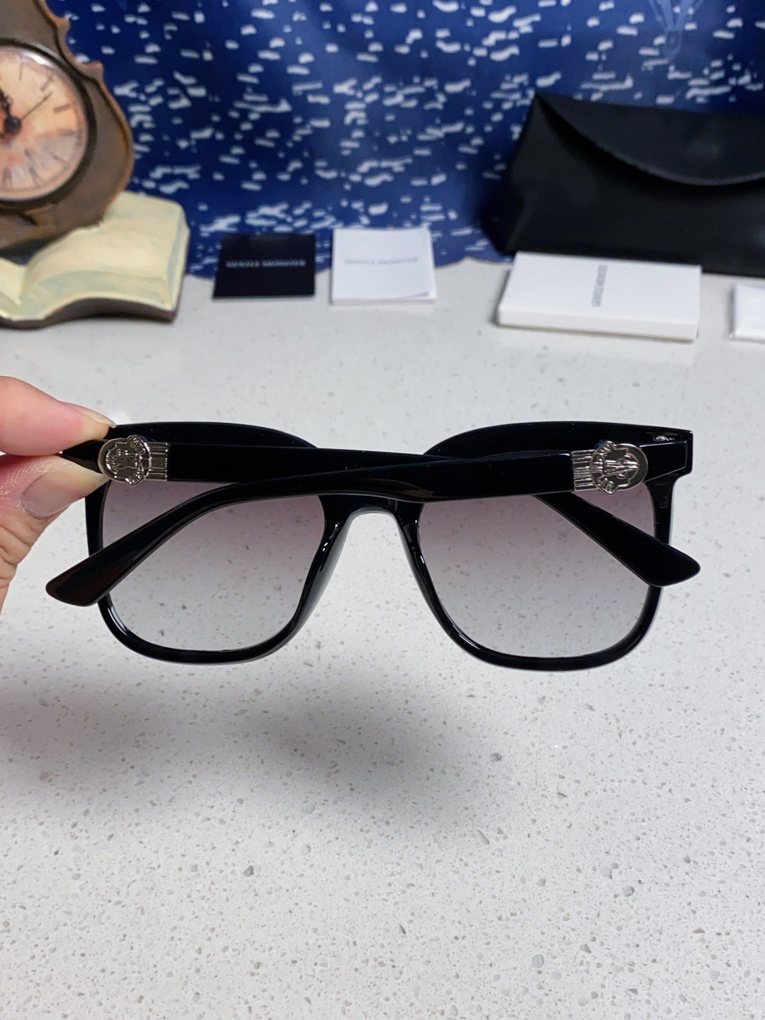 Gentle Monster SWIPE4 Square Gray Lens Sunglasses for Men & Women - 416493 - detail image 5