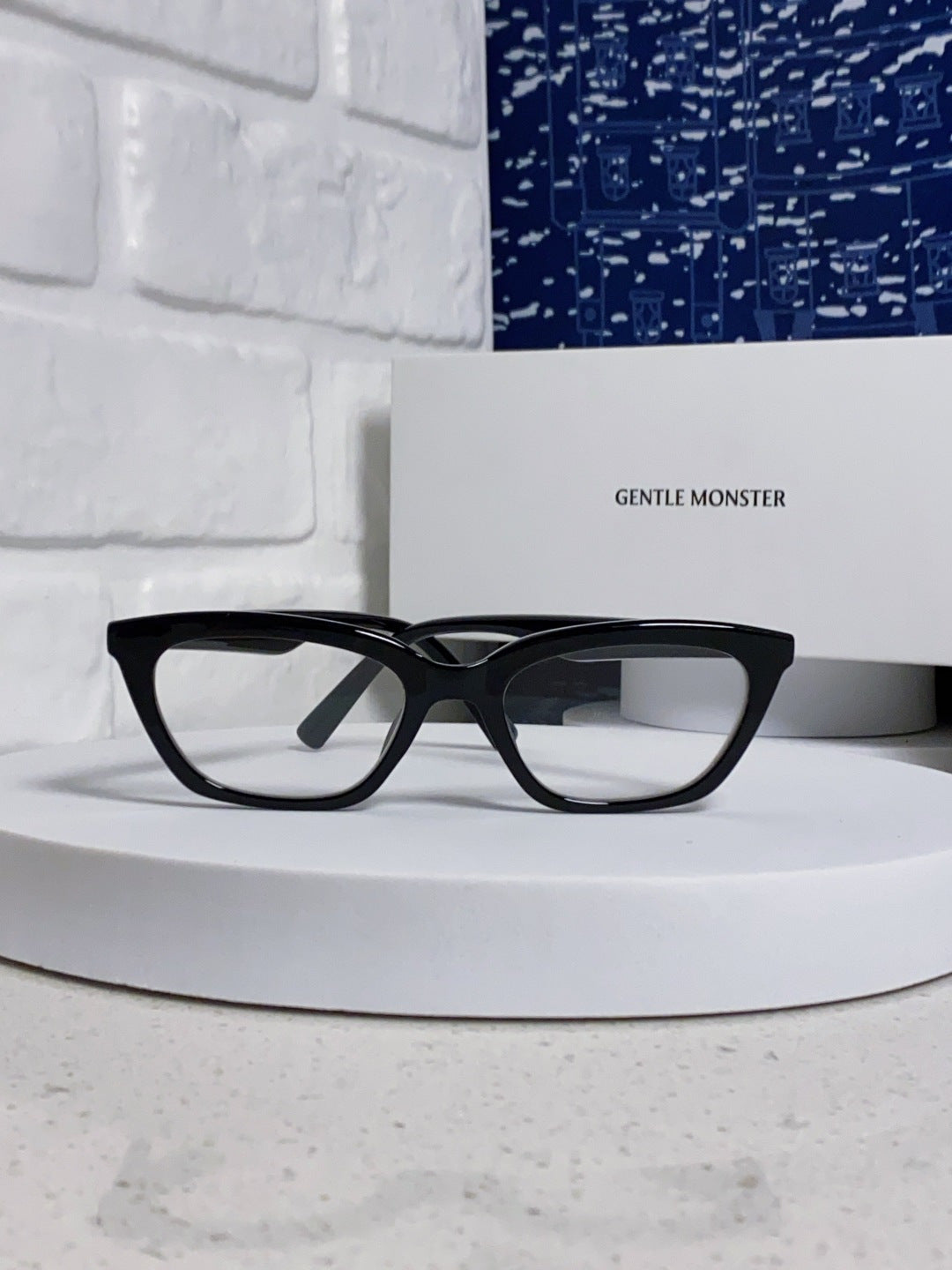 Gentle Monster LOTI Blue-Light Cat-Eye Silver Lens Sunglasses for Men - 432920 - detail image 2