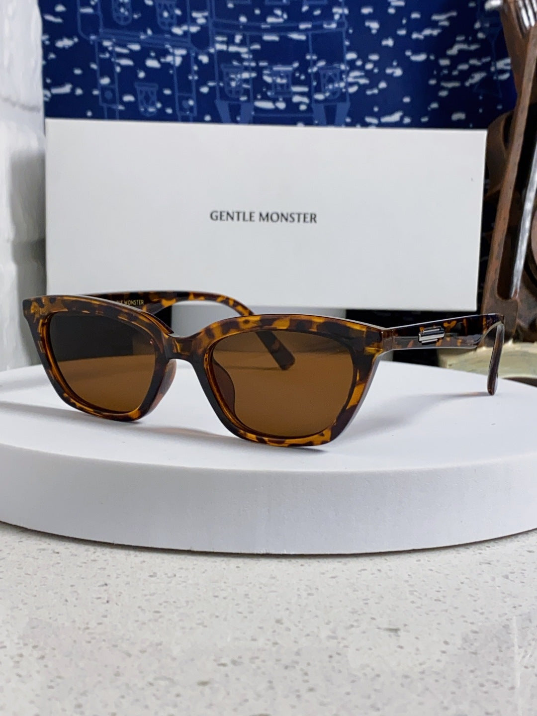Gentle Monster LOTI Blue-Light Cat-Eye Brown Lens Sunglasses for Men - 432923