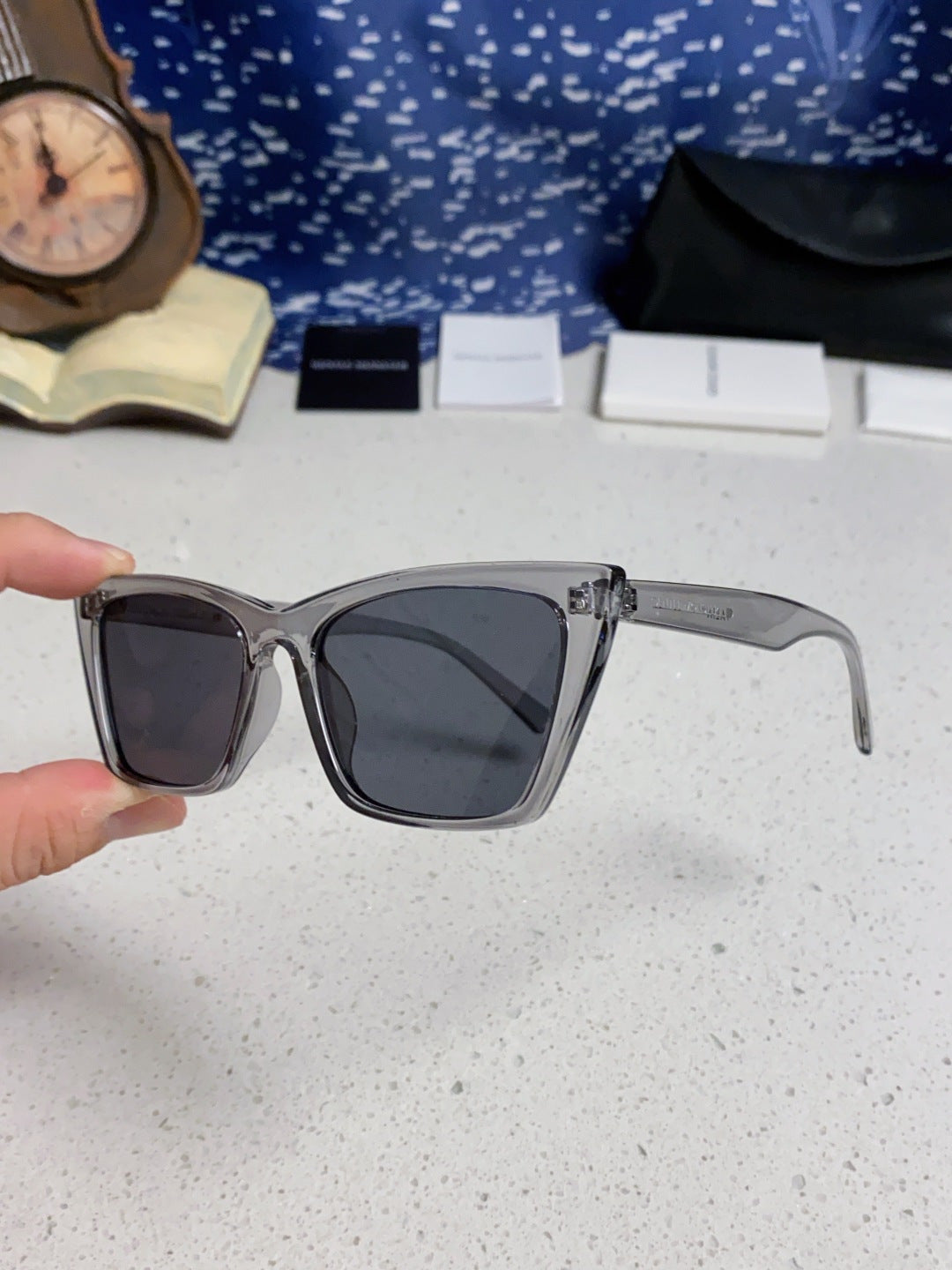 Gentle Monster TALIN Cat-Eye Black Lens Sunglasses for Men & Women - 358888 - detail image 6