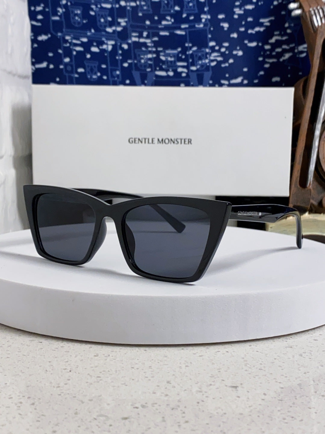 Gentle Monster TALIN Cat-Eye Black Lens Sunglasses for Men & Women